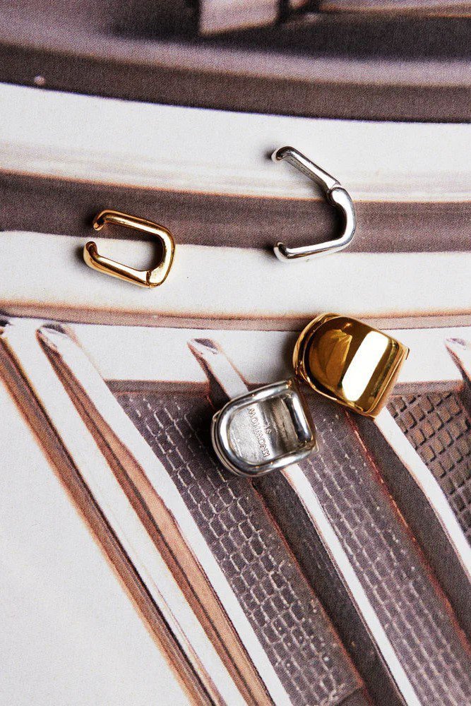 【ノウハウ/KNOWHOW】のClaw イヤーカフ(片耳用) 人気、トレンドファッション・服の通販 founy(ファニー) 　ファッション　Fashion　レディースファッション　Fashion for Women　ジュエリー　Jewelry　ファッションリング　Fashion Rings　イヤリング・フープ・ドロップタイプ　Hoop, Drop & Clip Earrings　ユニセックス　Unisex, Genderless　イヤリング　Earrings　イヤーカフ　Ear Cuffs　シンプル　Simple, Minimal　スクエア　Square, Square Shape　フープ　Hoop, Hoop Earrings　エレガント 上品　Elegant　片耳　One-Ear, Single Earring　other-5|ID: prp329100002405452 ipo3291000000035445509