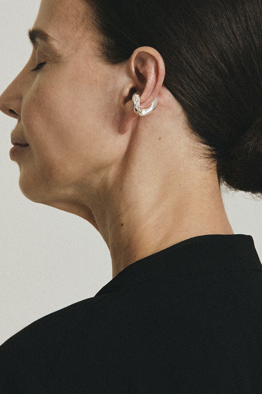 【エネイ/ENEY】のKIHEI デザインカットイヤーカフ(片耳用) 人気、トレンドファッション・服の通販 founy(ファニー) ファッション Fashion レディースファッション Fashion for Women ジュエリー Jewelry ファッションリング Fashion Rings イヤリング・フープ・ドロップタイプ Hoop, Drop & Clip Earrings イヤリング Earrings イヤーカフ Ear Cuffs エレガント 上品 Elegant カッティング Cutting Detail クラシック Classic, Timeless Style シルバー Silver, Metallic Silver チェーン Chain, Chain Strap テクスチャー Texture, Textured Fabric 片耳 One-Ear, Single Earring other-2|ID: prp329100002489779 ipo3291000000036210370