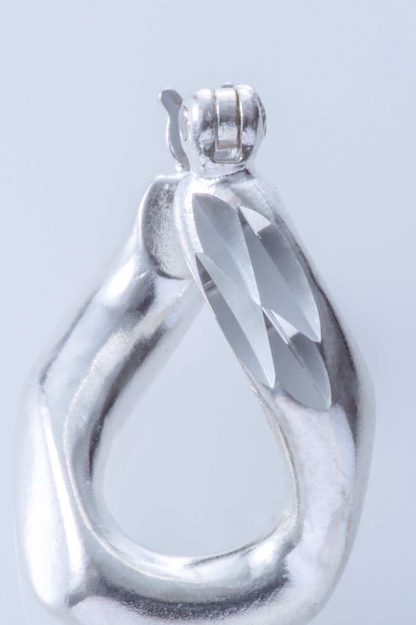 【エネイ/ENEY】のKIHEI デザインカットピアス 人気、トレンドファッション・服の通販 founy(ファニー) ファッション Fashion レディースファッション Fashion for Women ジュエリー Jewelry ファッションリング Fashion Rings イヤリング・フープ・ドロップタイプ Hoop, Drop & Clip Earrings イヤリング Earrings エレガント 上品 Elegant カッティング Cutting Detail クラシック Classic, Timeless Style シルバー Silver, Metallic Silver チェーン Chain, Chain Strap テクスチャー Texture, Textured Fabric other-4|ID: prp329100002489781 ipo3291000000035787048