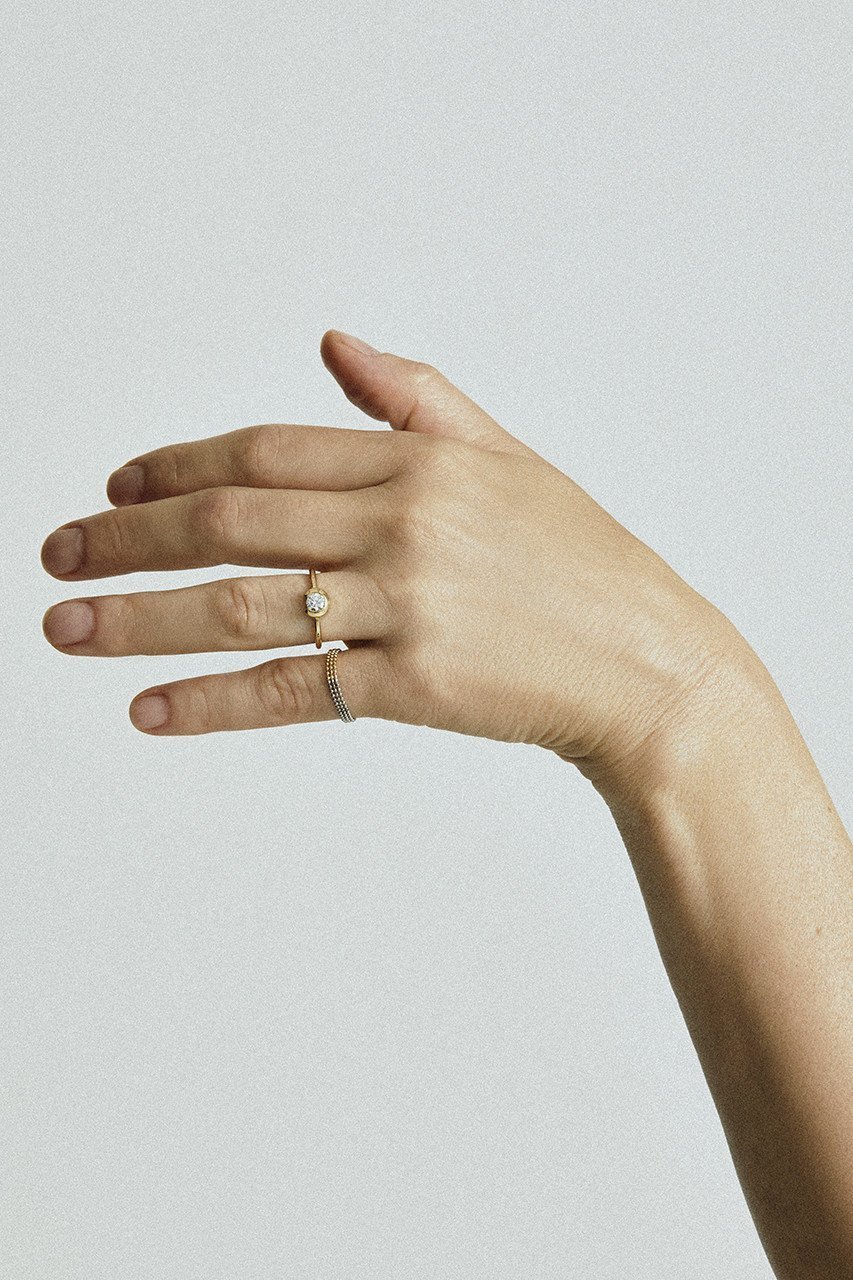 【エネイ/ENEY】のPIXEL 3連チェーンリング 人気、トレンドファッション・服の通販 founy(ファニー) 　ファッション　Fashion　レディースファッション　Fashion for Women　ジュエリー　Jewelry　イエロー　Yellow　カッティング　Cutting Detail　コレクション　Collection, Seasonal Line　チェーン　Chain, Chain Strap　other-2|ID: prp329100002489785 ipo3291000000035902891