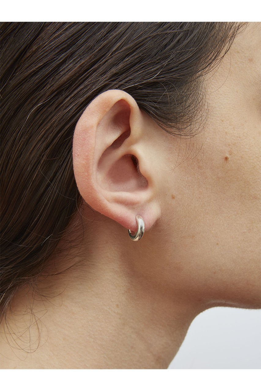 【スピネッリ キルコリーン/Spinelli Kilcollin】の【UNISEX】MINI MACROHOOP SILVER ピアス 人気、トレンドファッション・服の通販 founy(ファニー) 　ファッション　Fashion　レディースファッション　Fashion for Women　ジュエリー　Jewelry　ファッションリング　Fashion Rings　イヤリング・フープ・ドロップタイプ　Hoop, Drop & Clip Earrings　ユニセックス　Unisex, Genderless　イヤリング　Earrings　シルバー　Silver, Metallic Silver　シンプル　Simple, Minimal　フープ　Hoop, Hoop Earrings　片耳　One-Ear, Single Earring　other-2|ID: prp329100002529661 ipo3291000000035471108