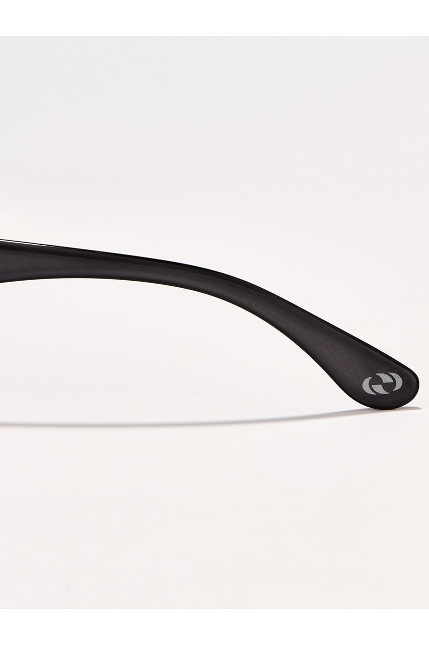 【ジュガードフォーティーン/Jugaad14】のHORIZON CLEAR black サングラス 人気、トレンドファッション・服の通販 founy(ファニー) 　ファッション　Fashion　レディースファッション　WOMEN　サングラス/メガネ　Glasses　アウトドア　Outdoor　クラシック　Classic　軽量　Lightweight　サングラス　Sunglasses　シンプル　Simple　バランス　Balance　フィット　Fit　フランス　France　フレーム　Flame　ベーシック　Basic　モダン　Modern　ユニセックス　Unisex　おすすめ　Recommend　ゴルフ　Golf　other-8|ID: prp329100002608485 ipo3291000000031413718