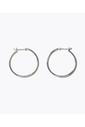 【アルティーダ ウード/ARTIDA OUD】 bone オーガニック thin middle シルバーフープピアス人気、トレンドファッション・服の通販 founy(ファニー) ファッション Fashion レディースファッション Fashion for Women ジュエリー Jewelry ファッションリング Fashion Rings イヤリング・フープ・ドロップタイプ Hoop, Drop & Clip Earrings イヤリング Earrings オーガニック Organic Cotton チャーム Charm, Pendant フォルム Silhouette, Form フープ Hoop, Hoop Earrings モチーフ Motif, Design Theme |ID:prp329100002664623