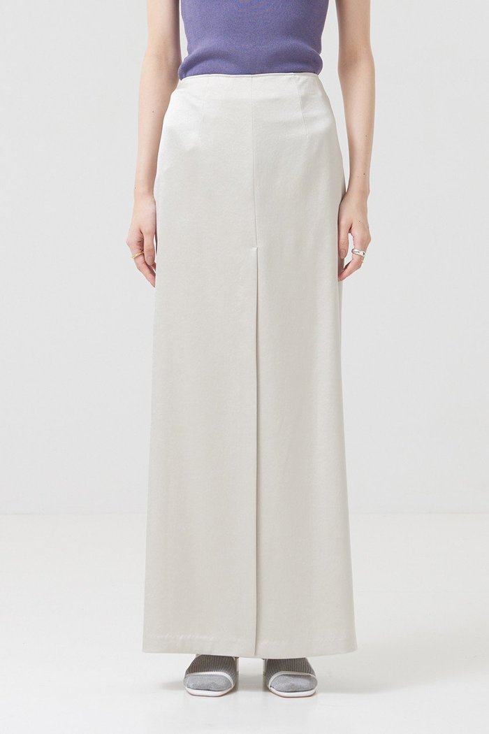 【ザ ストア バイ シー/THE STORE by C】のフロントスリットマキシスカート インテリア・キッズ・メンズ・レディースファッション・服の通販 founy(ファニー) https://founy.com/ ファッション Fashion レディースファッション Fashion for Women スカート Skirts ロングスカート Long Skirts / Maxi & Midi Skirts サテン Satin, Glossy Fabric ストレッチ Stretch, Stretchy Fabric ダブル Double, Double-Breasted ドレープ Drape, Draping Fabric ロング Long, Long-Length 別注 Limited Edition, Custom Order |ID: prp329100002689879 ipo3291000000036150295