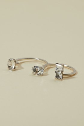 【アドリン ヒュー/Adlin Hue】のCrystal Maria Ring 人気、トレンドファッション・服の通販 founy(ファニー) ファッション Fashion レディースファッション Fashion for Women ジュエリー Jewelry オーバル Oval Design クリスタル Crystal, Swarovski ストーン Stone, Gem-Like モダン Modern, Contemporary |ID:prp329100002760306