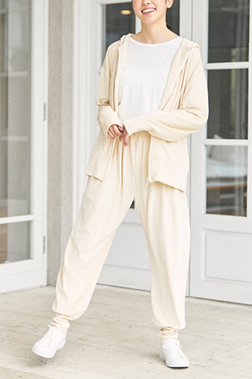 【プリスティン/PRISTINE】のベロアジョガーパンツ 人気、トレンドファッション・服の通販 founy(ファニー) 　ファッション　Fashion　レディースファッション　Fashion for Women　パンツ　Pants & Trousers　お家時間・ステイホーム　Stay Home / At Home　とろみ　Fluid, Flowy Fabric　ギャザー　Gathered, Ruffled　ベロア　Velour, Soft Velvet　ロング　Long, Long-Length　ワーク　Workwear, Utility Style　other-6|ID: prp329100002804281 ipo3291000000032831348