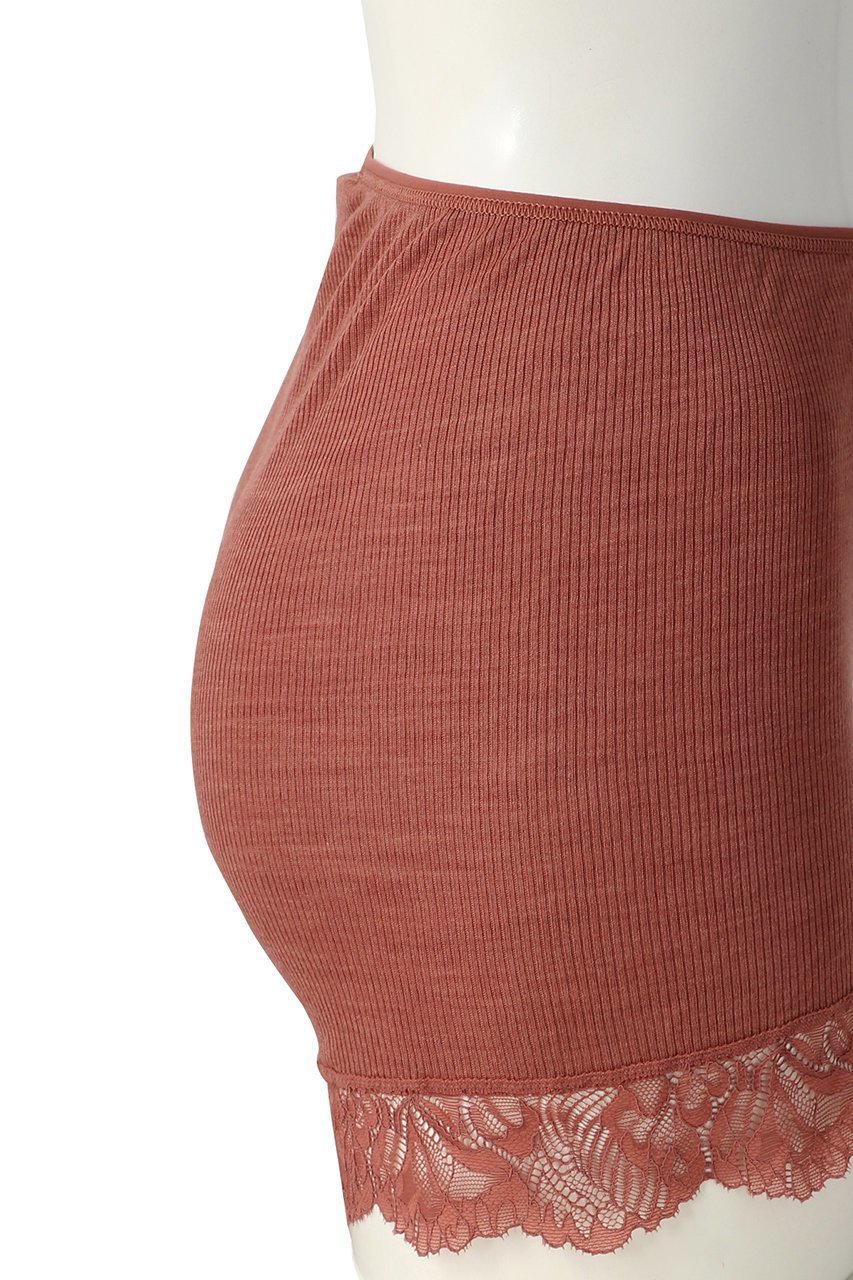 【ハンロ/HANRO】の22AW WOOLEN LACEショーツ 人気、トレンドファッション・服の通販 founy(ファニー) 　ファッション　Fashion　レディースファッション　Fashion for Women　下着・ランジェリー　Lingerie & Intimates　ショーツ・ランジェリー用ボトムス　Panties / Briefs / Lingerie Bottoms　2022年　2022　2022-2023秋冬・A/W　Autumn/Winter 2022–23 AW22–23　おすすめ　Recommended / Our Picks　ショーツ　Shorts, Short Pants　シルク　Silk, 100% Silk　セットアップ　Set-Up, Coordinated Outfit　ランジェリー　Lingerie, Intimate Wear　レース　Lace, Lace Fabric　A/W・秋冬　Autumn/Winter　other-6|ID: prp329100002818040 ipo3291000000035785160