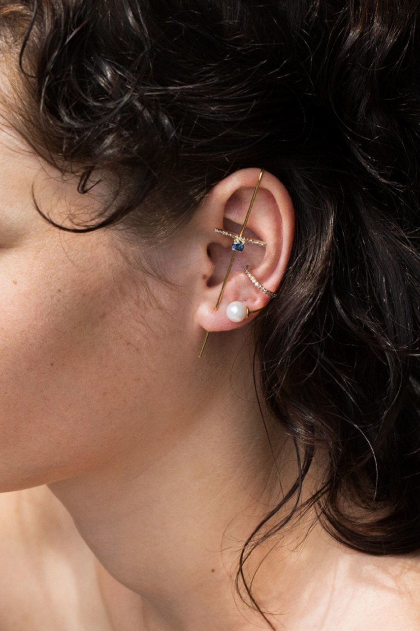 【アルティーダ ウード/ARTIDA OUD】のelafonisi パール パヴェダイヤモンド ダブル イヤーカフ(片耳用) 人気、トレンドファッション・服の通販 founy(ファニー) ファッション Fashion レディースファッション Fashion for Women ジュエリー Jewelry ファッションリング Fashion Rings イヤリング・フープ・ドロップタイプ Hoop, Drop & Clip Earrings イヤリング Earrings イヤーカフ Ear Cuffs エレガント 上品 Elegant コーティング Coating, Coated Finish 片耳 One-Ear, Single Earring シルバー Silver, Metallic Silver シンプル Simple, Minimal ダイヤモンド Diamond, Brilliant Cut ダブル Double, Double-Breasted バランス Balance, Style Balance パール Pearl, Pearl Accent other-2|ID: prp329100002924322 ipo3291000000035786340