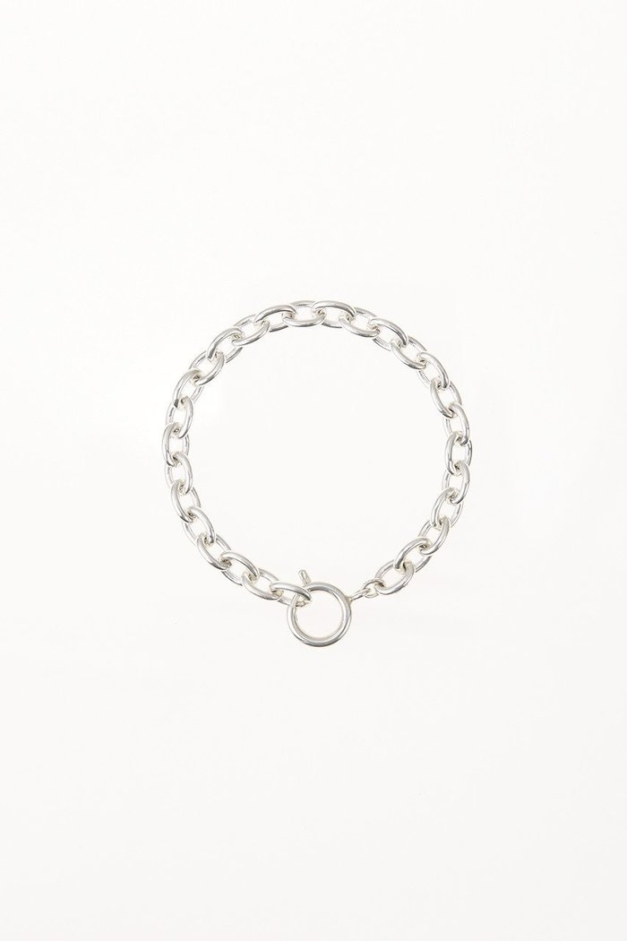 【エネイ/ENEY】のCHAIN シルバーブレスレット インテリア・キッズ・メンズ・レディースファッション・服の通販 founy(ファニー) https://founy.com/ ファッション Fashion レディースファッション Fashion for Women ジュエリー Jewelry チェーン＆カフブレスレット Cuff & Chain Bracelets バングル・カフブレスレット Bangles & Cuff Bracelets コイン Coin, Coin Design シルバー Silver, Metallic Silver スタイリッシュ Stylish, Fashionable チェーン Chain, Chain Strap チャーム Charm, Pendant ブレスレット Bracelet, Wristband |ID: prp329100002940314 ipo3291000000033075288