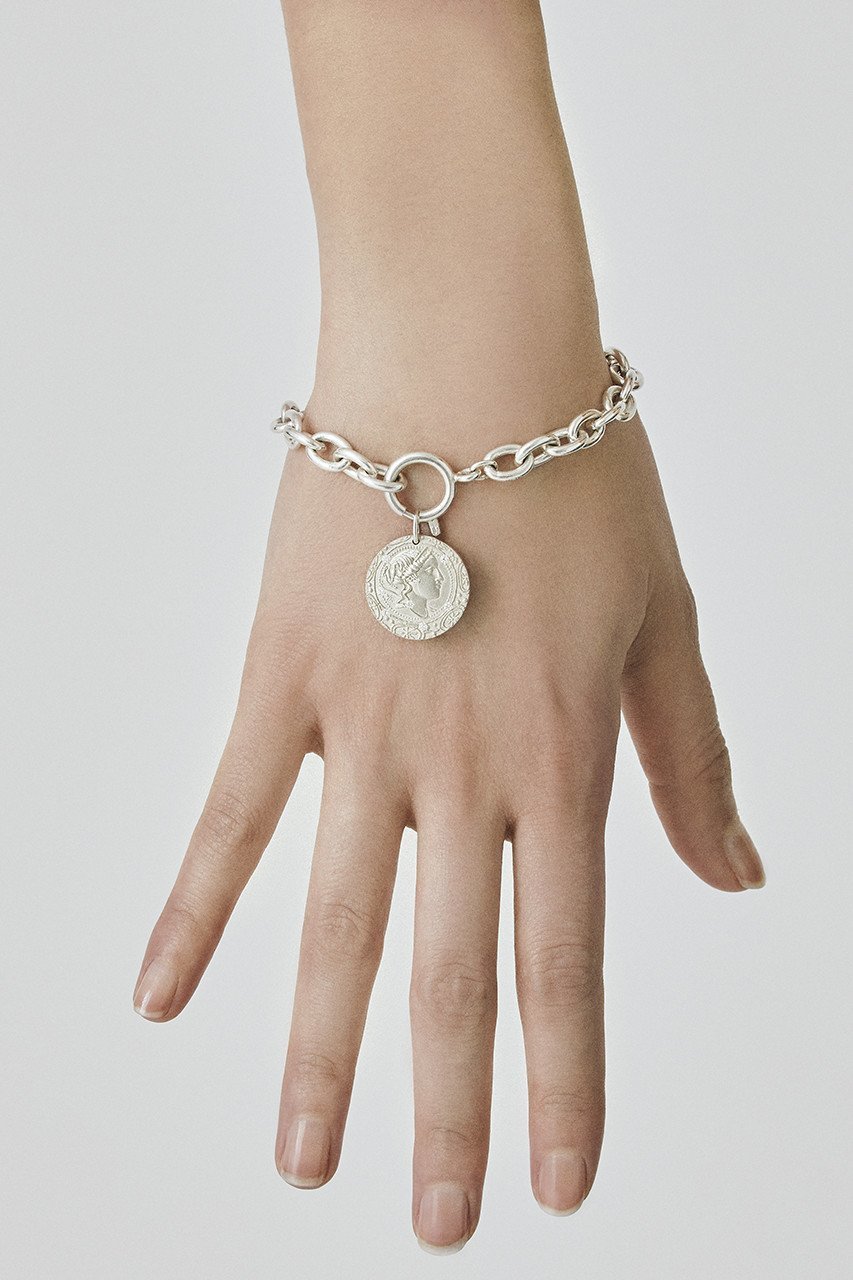 【エネイ/ENEY】のCOINS シルバーARTEMISチャーム 人気、トレンドファッション・服の通販 founy(ファニー) 　ファッション　Fashion　レディースファッション　WOMEN　コイン　Coin　コレクション　Collection　シルバー　Silver　チャーム　Charm　other-2|ID: prp329100002940319 ipo3291000000031424561