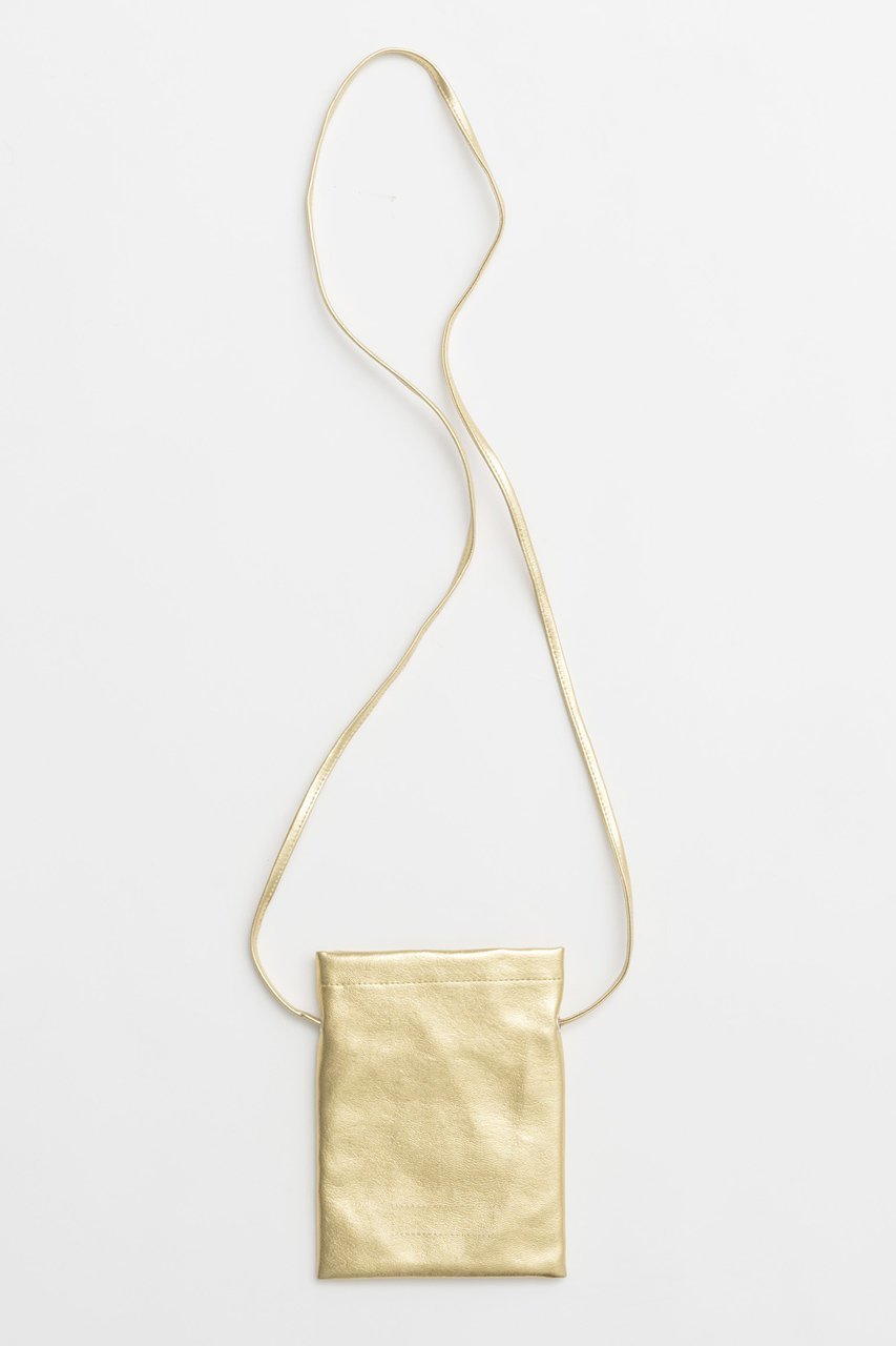 【メゾンスペシャル/MAISON SPECIAL】のショルダーモバイルケース 人気、トレンドファッション・服の通販 founy(ファニー) 　ファッション　Fashion　レディースファッション　Fashion for Women　バッグ　Bags　ショルダー　Shoulder, Shoulder Strap　シルバー　Silver, Metallic Silver　パッチ　Patch, Appliqué　フェイクレザー　Faux Leather, PU Leather　ベーシック　Basic, Essential　メタリック　Metallic, Shiny Finish　other-2|ID: prp329100002944196 ipo3291000000032798012