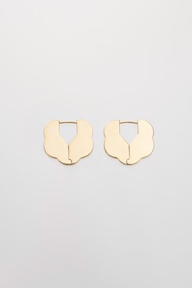 【プラウ/PLOW】のFlower ピアス S 人気、トレンドファッション・服の通販 founy(ファニー) ファッション Fashion レディースファッション Fashion for Women ジュエリー Jewelry ファッションリング Fashion Rings イヤリング・フープ・ドロップタイプ Hoop, Drop & Clip Earrings イヤリング Earrings シンプル Simple, Minimal フラット Flat, Flat Shoes フラワー Flower, Floral モチーフ Motif, Design Theme エレガント 上品 Elegant |ID:prp329100002989291