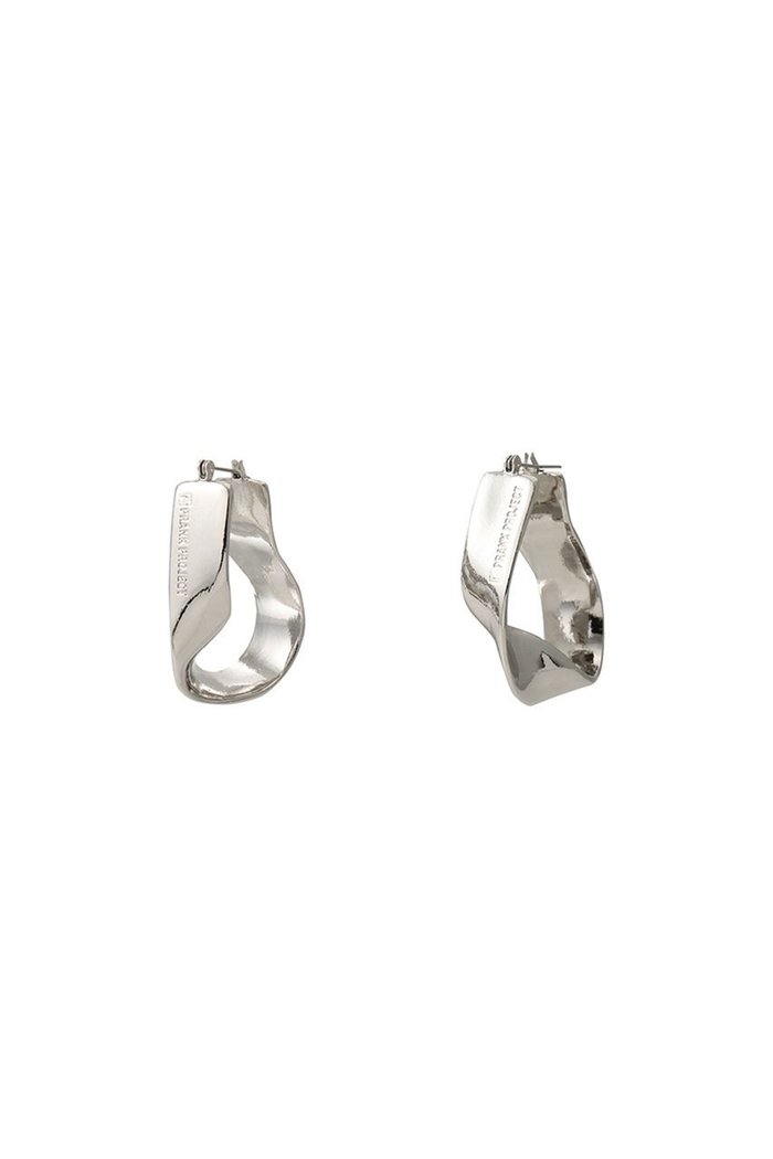 【プランク プロジェクト/PRANK PROJECT】のプラチナコーティングロゴプレートツイストピアス/Platinum Coated Logo Plate Twisted Earrings インテリア・キッズ・メンズ・レディースファッション・服の通販 founy(ファニー) https://founy.com/ ファッション Fashion レディースファッション WOMEN アウター Coat Outerwear コート Coats ジュエリー Jewelry リング Rings イヤリング Earrings イヤリング Earrings シンプル Simple フープ Hoop エレガント 上品 Elegant |ID: prp329100003135174 ipo3291000000021284001