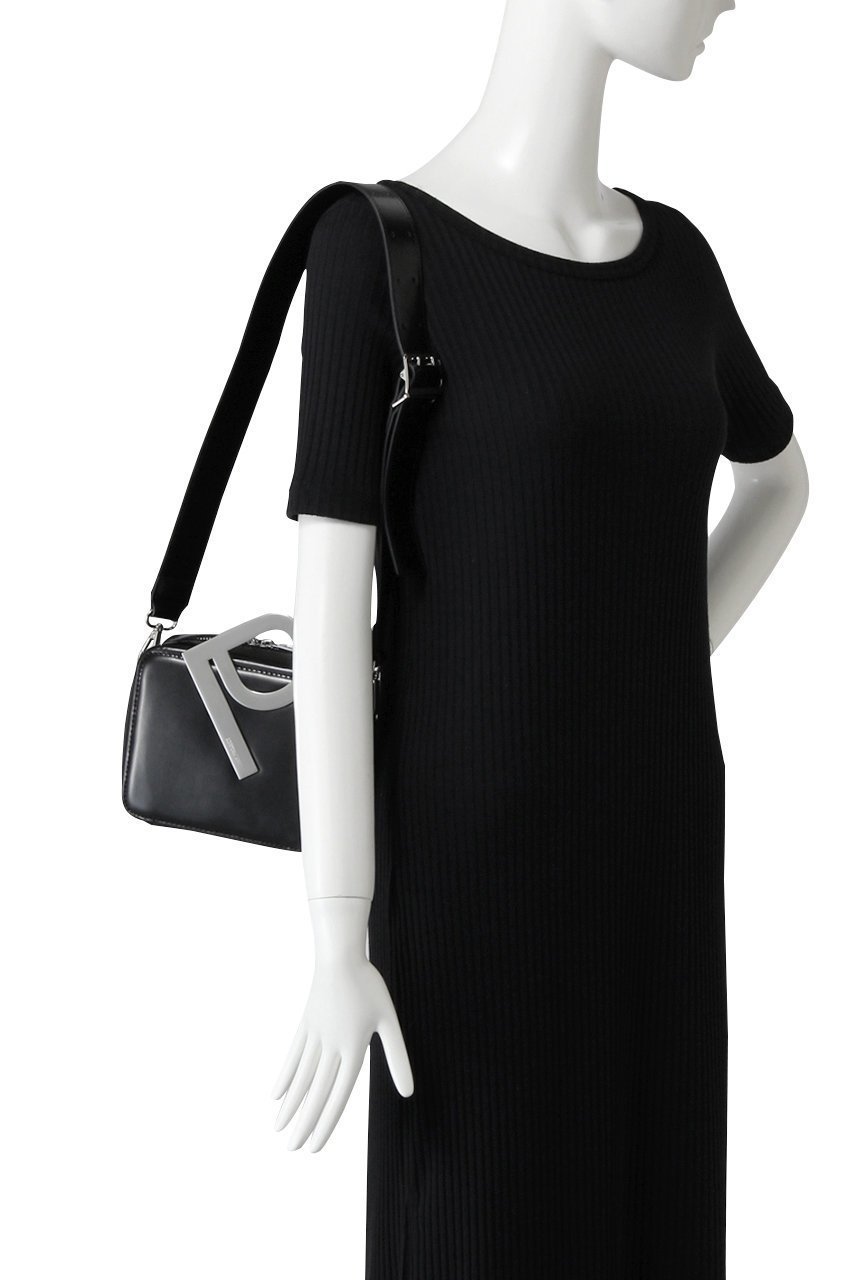 【プランク プロジェクト/PRANK PROJECT】のロゴハンドルスクエアバッグ / Logo Handle Square Bag 人気、トレンドファッション・服の通販 founy(ファニー) 　ファッション　Fashion　レディースファッション　Fashion for Women　バッグ　Bags　クラッチ　Clutch, Clutch Bag　ショルダー　Shoulder, Shoulder Strap　スクエア　Square, Square Shape　フォルム　Silhouette, Form　other-2|ID: prp329100003135186 ipo3291000000032797668