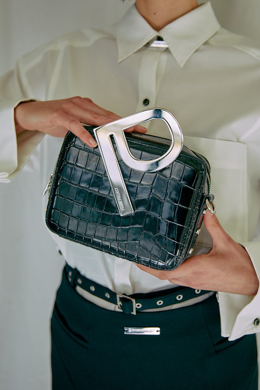 【プランク プロジェクト/PRANK PROJECT】のロゴハンドルスクエアバッグ / Logo Handle Square Bag 人気、トレンドファッション・服の通販 founy(ファニー) 　ファッション　Fashion　レディースファッション　Fashion for Women　バッグ　Bags　クラッチ　Clutch, Clutch Bag　ショルダー　Shoulder, Shoulder Strap　スクエア　Square, Square Shape　フォルム　Silhouette, Form　other-7|ID: prp329100003135186 ipo3291000000032797673