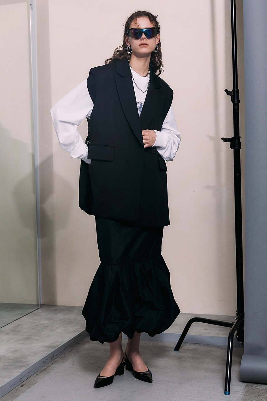 【プランク プロジェクト/PRANK PROJECT】のVIRTUALロングTEE / VIRTUAL Long Sleeve Tee 人気、トレンドファッション・服の通販 founy(ファニー) 　ファッション　Fashion　レディースファッション　Fashion for Women　トップス・カットソー　Cut & Sew Tops　シャツ・ブラウス・オフィスカジュアル　Elegant Blouses & Button-Ups　ロングTシャツ・Tシャツ　Longline T-Shirts & Tees　カットソー・ベーシックTシャツ　Cut-and-Sewn Tops / Stretch Tees & Basics　おすすめ　Recommended / Our Picks　ウォッシャブル　Machine Washable　スリーブ　Sleeve, Long Sleeve / Short Sleeve　プリント　Print, Printed Pattern　ボトム　Bottoms, Lower Wear　メタル　Metal, Metal Parts　ロング　Long, Long-Length　other-3|ID: prp329100003135219 ipo3291000000032835857