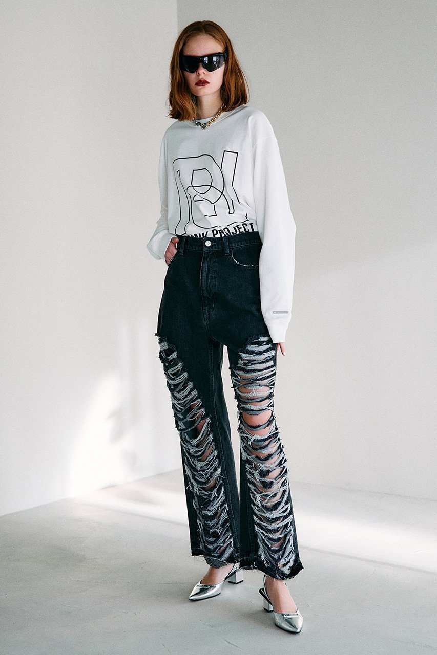 【プランク プロジェクト/PRANK PROJECT】の【UNISEX】PロゴビッグロンTEE / P Logo Big Long Sleeve Tee 人気、トレンドファッション・服の通販 founy(ファニー) 　ファッション　Fashion　レディースファッション　Fashion for Women　トップス・カットソー　Cut & Sew Tops　シャツ・ブラウス・オフィスカジュアル　Elegant Blouses & Button-Ups　ロングTシャツ・Tシャツ　Longline T-Shirts & Tees　カットソー・ベーシックTシャツ　Cut-and-Sewn Tops / Stretch Tees & Basics　ユニセックス　Unisex, Genderless　スリーブ　Sleeve, Long Sleeve / Short Sleeve　モチーフ　Motif, Design Theme　ルーズ　Loose, Oversized　ロング　Long, Long-Length　other-2|ID: prp329100003135221 ipo3291000000032837985