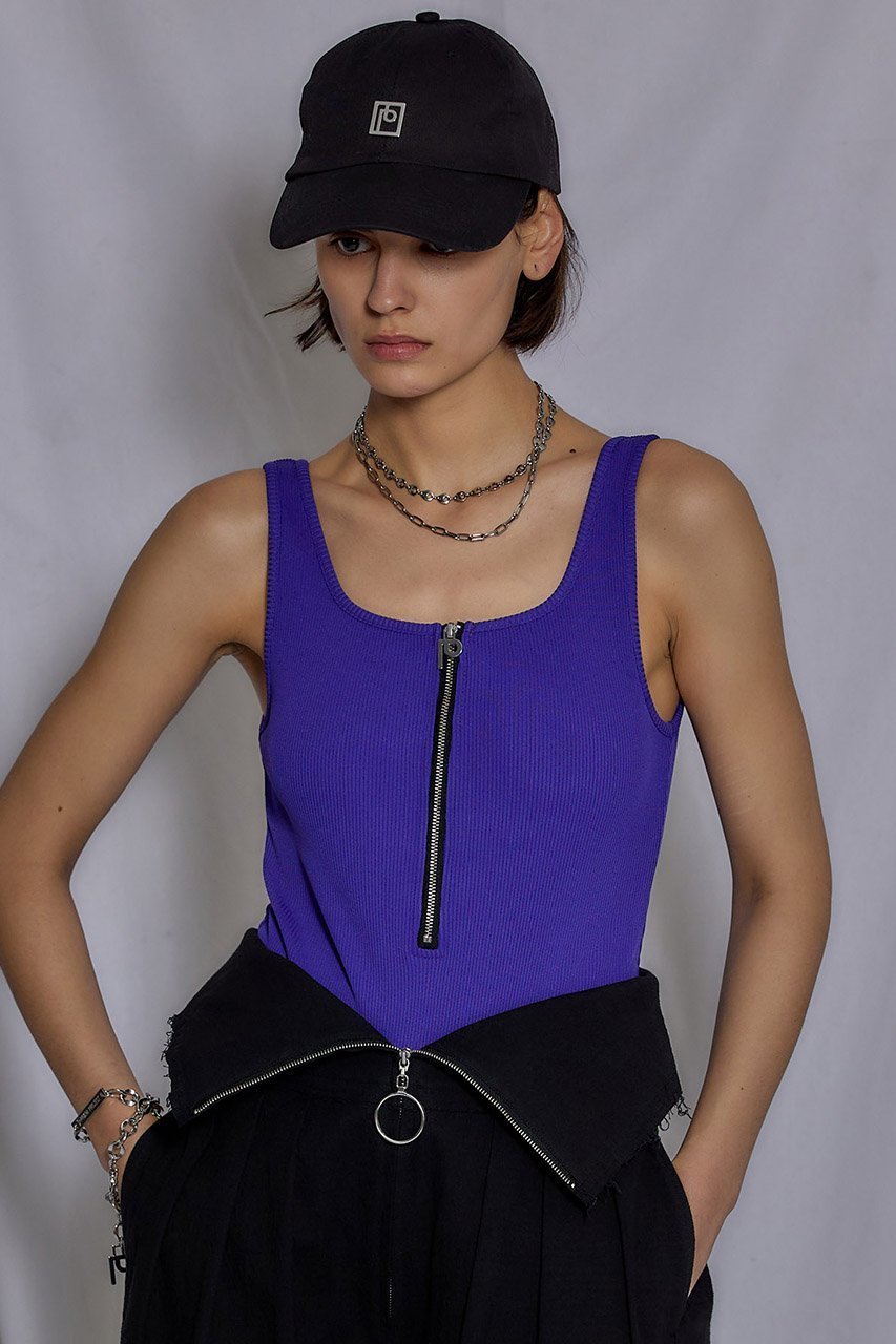 【プランク プロジェクト/PRANK PROJECT】のハーフジップタンク / Half Zip Tank Top 人気、トレンドファッション・服の通販 founy(ファニー) 　ファッション　Fashion　レディースファッション　Fashion for Women　トップス・カットソー　Cut & Sew Tops　キャミソール&ノースリーブ　Camisoles & Sleeveless Tops　シャツ・ブラウス・オフィスカジュアル　Elegant Blouses & Button-Ups　ロングTシャツ・Tシャツ　Longline T-Shirts & Tees　カットソー・ベーシックTシャツ　Cut-and-Sewn Tops / Stretch Tees & Basics　おすすめ　Recommended / Our Picks　インナー　Innerwear　カッティング　Cutting Detail　キャミソール　Camisole, Spaghetti Strap Top　シェイプ　Shape, Slim Fit　ジャケット　Jacket, Outerwear　スクエア　Square, Square Shape　スーツ　Suit, Formalwear　タンク　Tank Top, Sleeveless Top　ベーシック　Basic, Essential　マニッシュ　Mannish, Boyish　ロンパース　Romper, Jumpsuit　other-6|ID: prp329100003135232 ipo3291000000035956996