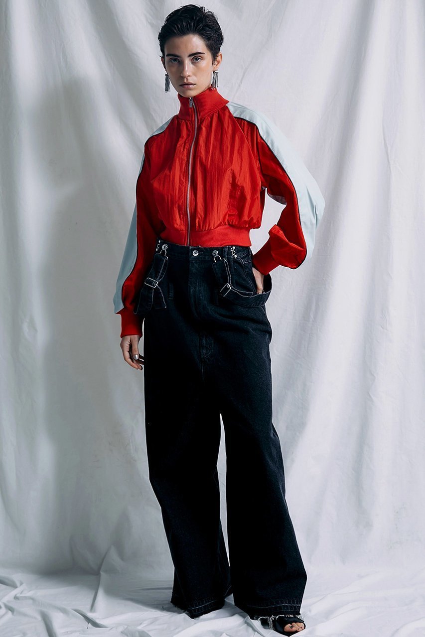 【プランク プロジェクト/PRANK PROJECT】のZIPギャザーショートジャケット / Zip Gathered Short Jacket 人気、トレンドファッション・服の通販 founy(ファニー) 　ファッション　Fashion　レディースファッション　Fashion for Women　アウター　Coat / Outerwear Collection　レディースジャケット・軽アウター　Jackets　ギャザー　Gathered, Ruffled　コンパクト　Compact, Small Size　ショート　Short, Short Length　ジャケット　Jacket, Outerwear　スポーティ　Sporty, Casual Athletic　セットアップ　Set-Up, Coordinated Outfit　ドッキング　Docking, Mixed Material　バルーン　Balloon, Balloon Silhouette　ボトム　Bottoms, Lower Wear　マニッシュ　Mannish, Boyish　ワッシャー　Washer, Crinkled Finish　エレガント 上品　Elegant　other-2|ID: prp329100003135281 ipo3291000000035721459