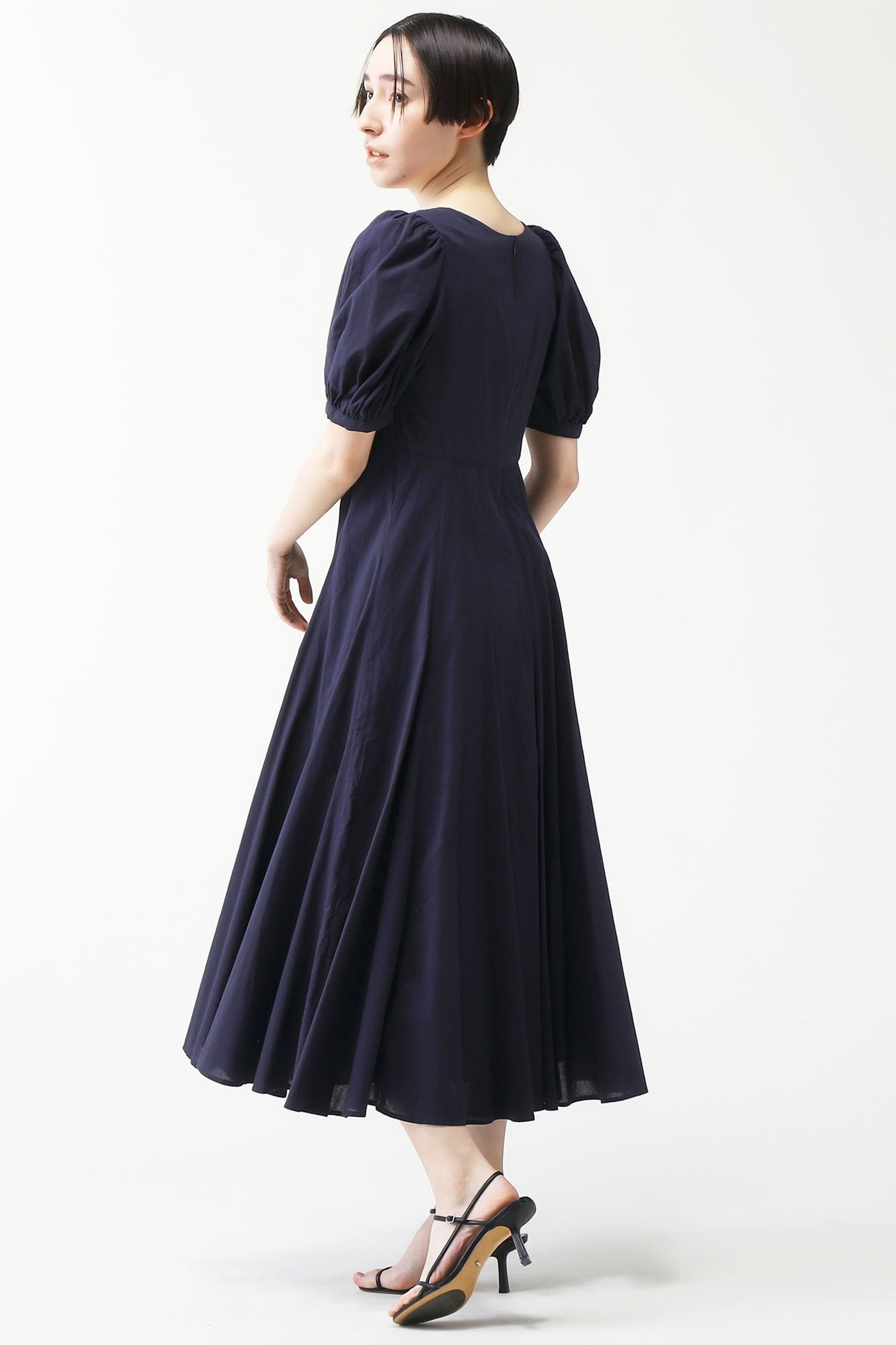 【マルティニーク/martinique】の【MARIHA】別注 月花のドレス 人気、トレンドファッション・服の通販 founy(ファニー) 　ファッション　Fashion　レディースファッション　Fashion for Women　ワンピース　Dresses　フォーマル・パーティードレス・結婚式用ドレス　Elegant & Casual Dresses　チュニック　Tunic Tops & Dresses　スリーブ　Sleeve, Long Sleeve / Short Sleeve　チュニック　Tunic, Long Top　ドレス　Dress, One-Piece　バランス　Balance, Style Balance　フレア　Flare, Flared　別注　Limited Edition, Custom Order　ロマンティック　Romantic, Feminine Style　ロング　Long, Long-Length　夏　Summer　other-3|ID: prp329100003145693 ipo3291000000032902293