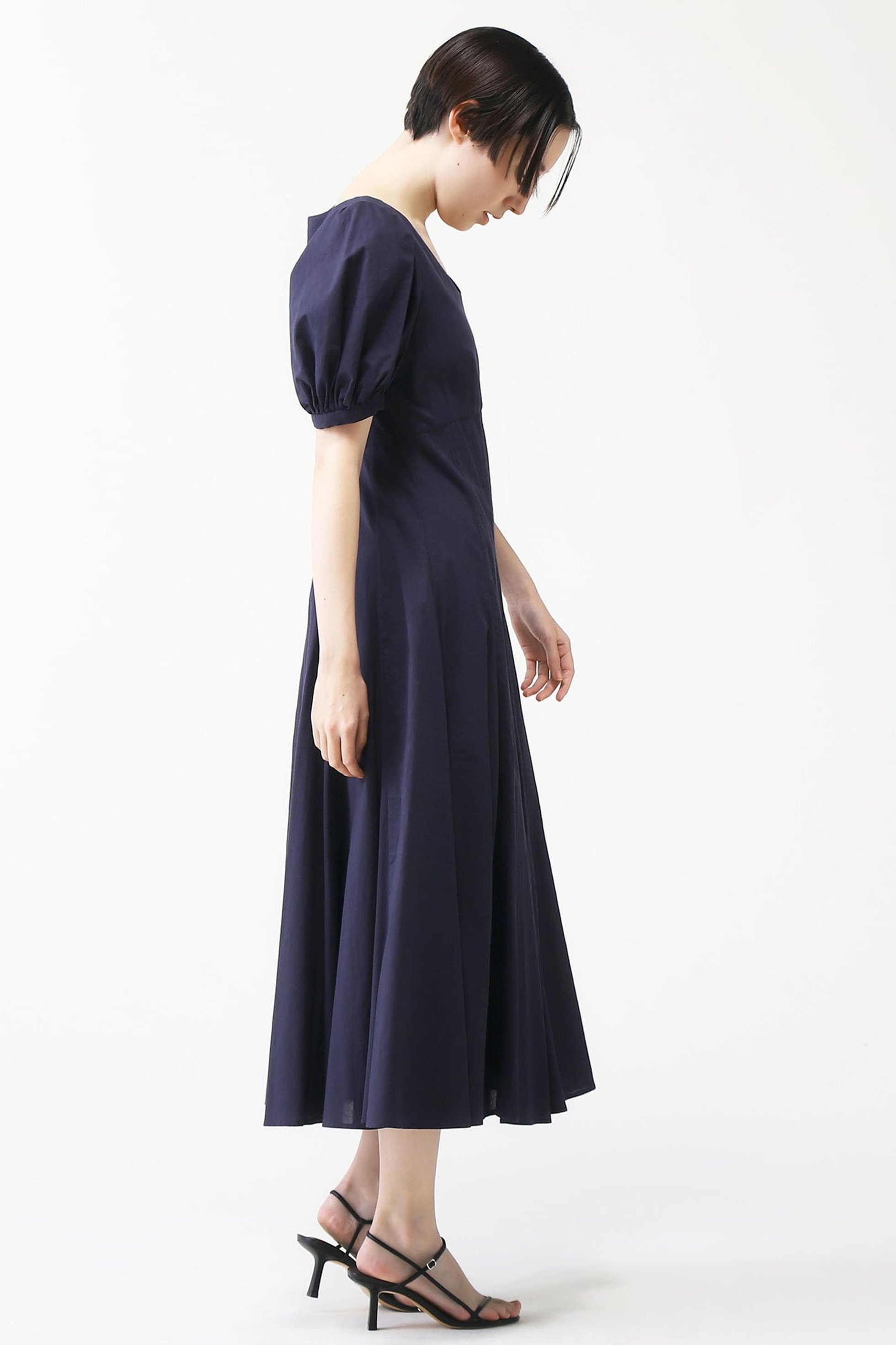 【マルティニーク/martinique】の【MARIHA】別注 月花のドレス 人気、トレンドファッション・服の通販 founy(ファニー) 　ファッション　Fashion　レディースファッション　Fashion for Women　ワンピース　Dresses　フォーマル・パーティードレス・結婚式用ドレス　Elegant & Casual Dresses　チュニック　Tunic Tops & Dresses　スリーブ　Sleeve, Long Sleeve / Short Sleeve　チュニック　Tunic, Long Top　ドレス　Dress, One-Piece　バランス　Balance, Style Balance　フレア　Flare, Flared　別注　Limited Edition, Custom Order　ロマンティック　Romantic, Feminine Style　ロング　Long, Long-Length　夏　Summer　other-2|ID: prp329100003145693 ipo3291000000036758069