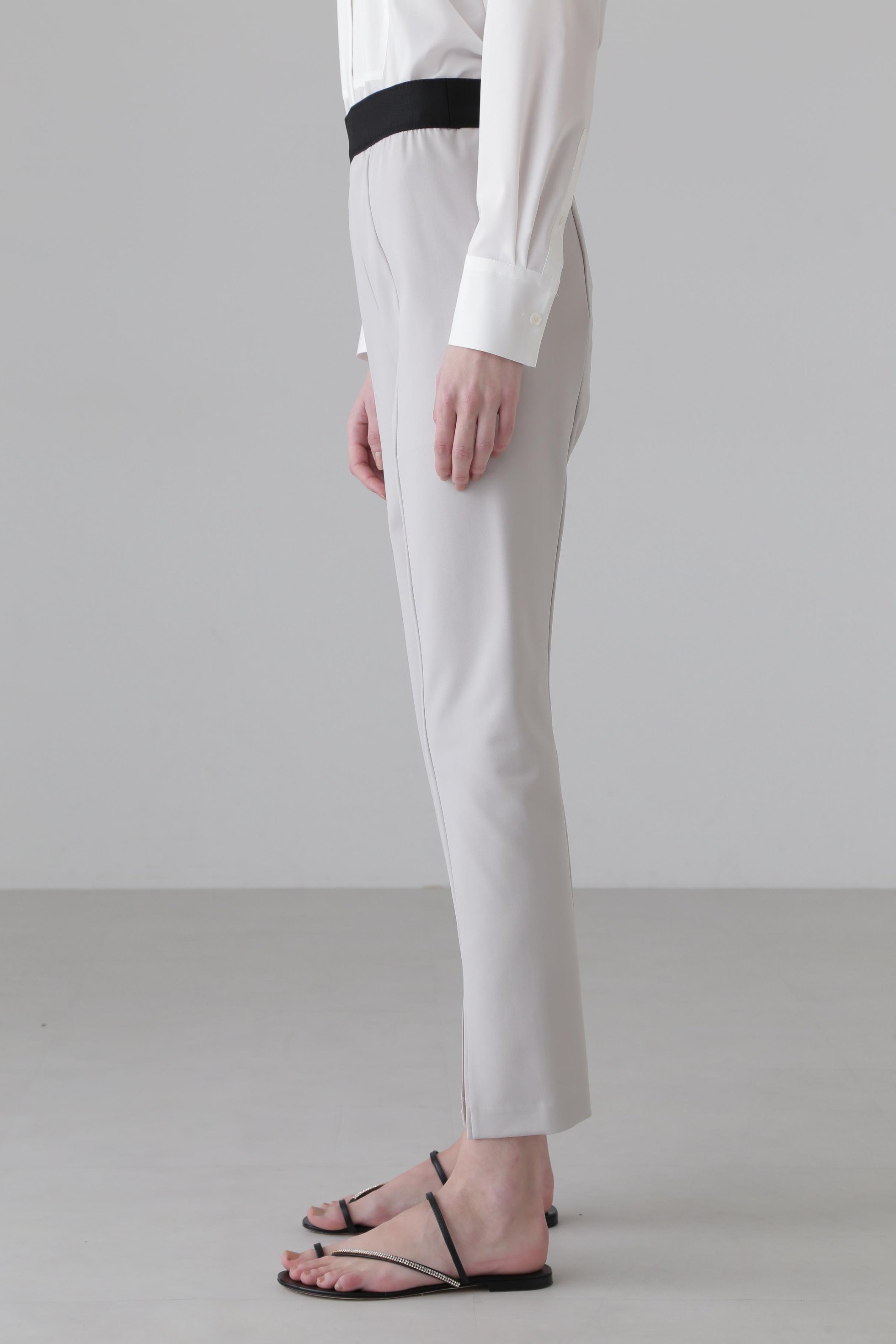 【アドーア/ADORE】のナイロン2WAYパンツ 人気、トレンドファッション・服の通販 founy(ファニー) 　ファッション　Fashion　レディースファッション　Fashion for Women　パンツ　Pants & Trousers　ストレッチ　Stretch, Stretchy Fabric　スリット　Slit, Slit Detail　フィット　Fit, Slim Fit　レギンス　Leggings, Stretch Pants　other-7|ID: prp329100003165952 ipo3291000000035517820