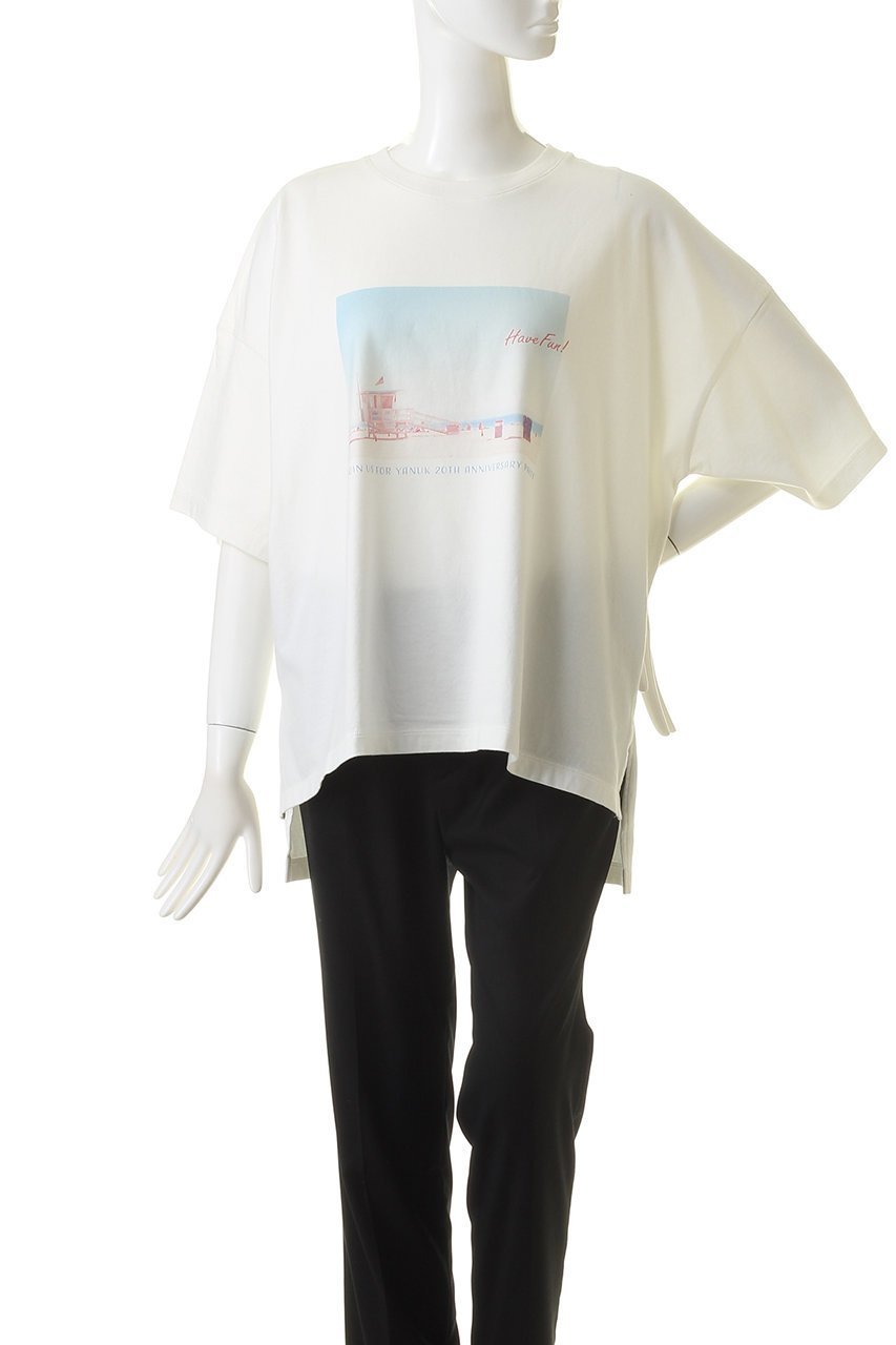 【ヤヌーク/YANUK】のプリントTシャツ 人気、トレンドファッション・服の通販 founy(ファニー) 　ファッション　Fashion　レディースファッション　Fashion for Women　トップス・カットソー　Cut & Sew Tops　シャツ・ブラウス・オフィスカジュアル　Elegant Blouses & Button-Ups　ロングTシャツ・Tシャツ　Longline T-Shirts & Tees　カットソー・ベーシックTシャツ　Cut-and-Sewn Tops / Stretch Tees & Basics　ショート　Short, Short Length　スリーブ　Sleeve, Long Sleeve / Short Sleeve　ビーチ　Beach, Seaside　プリント　Print, Printed Pattern　モチーフ　Motif, Design Theme　other-2|ID: prp329100003179557 ipo3291000000032835985