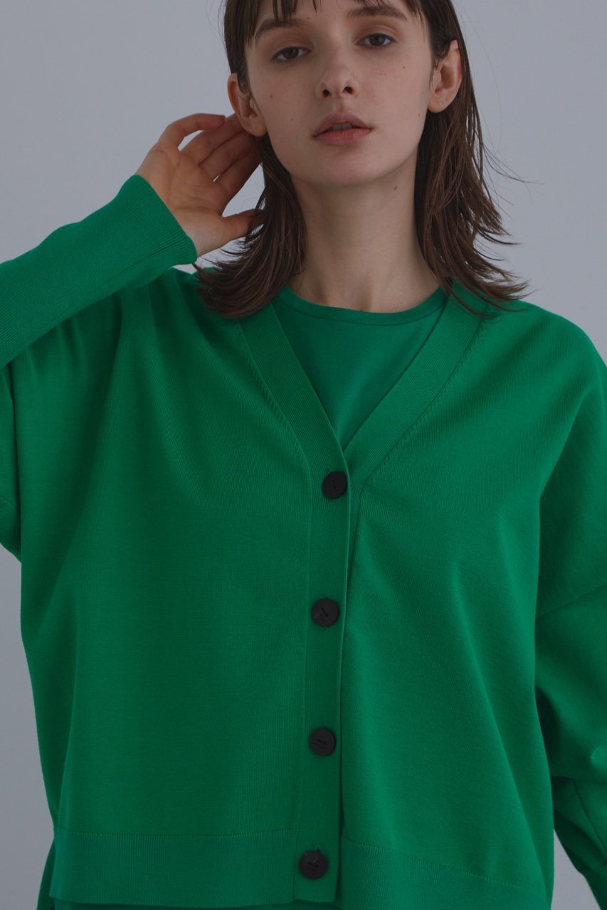 【ル フィル/LE PHIL】のライトコンパクトカーディガン 人気、トレンドファッション・服の通販 founy(ファニー) 　ファッション　Fashion　レディースファッション　Fashion for Women　トップス・カットソー　Cut & Sew Tops　ニット　Knit Tops & Sweaters　カーディガン・羽織り　Layered Style Cardigans　カーディガン　Cardigan, Knitwear　コンパクト　Compact, Small Size　ストレッチ　Stretch, Stretchy Fabric　バランス　Balance, Style Balance　パターン　Pattern, Design Print　フォルム　Silhouette, Form　ベーシック　Basic, Essential　ヨーク　Yoke, Yoke Design　other-7|ID: prp329100003179574 ipo3291000000035656450