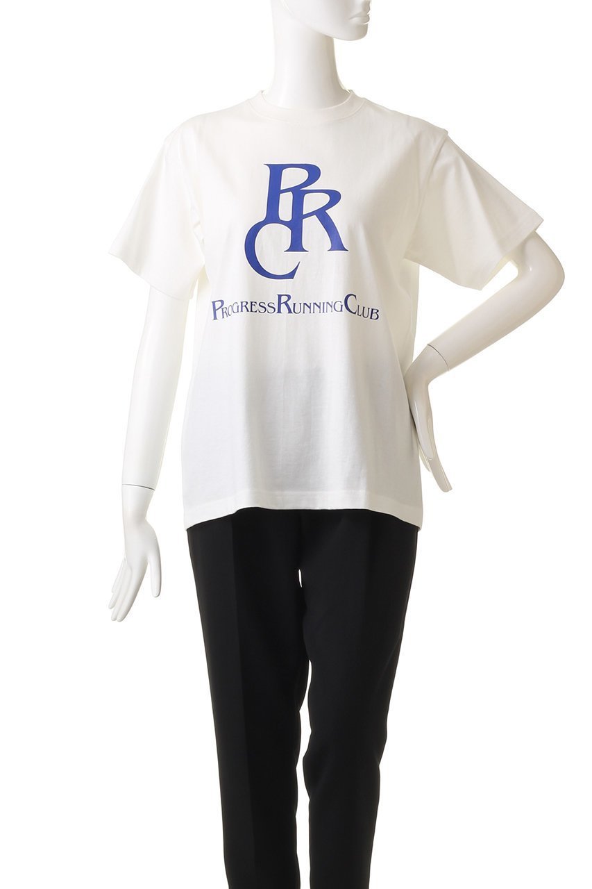 【エリオポール/heliopole】の【PROGRESS RUNNING CLUB】LOGO PRINT Tシャツ 大人の最旬トレンドファッション＆コーディネート founy(ファウニー) 　ファッション　Fashion　レディースファッション　Fashion for Women　トップス・カットソー　Cut & Sew Tops　シャツ・ブラウス・オフィスカジュアル　Elegant Blouses & Button-Ups　ロングTシャツ・Tシャツ　Longline T-Shirts & Tees　カットソー・ベーシックTシャツ　Cut-and-Sewn Tops / Stretch Tees & Basics　ショート　Short, Short Length　スリーブ　Sleeve, Long Sleeve / Short Sleeve　フロント　Front, Front Design　プリント　Print, Printed Pattern　ランニング　Running, Running Wear, Activewear, Jogging　ロンドン　London Style, British Inspired　夏　Summer　other-2|ID: prp329100003211925 ipo3291000000036989483