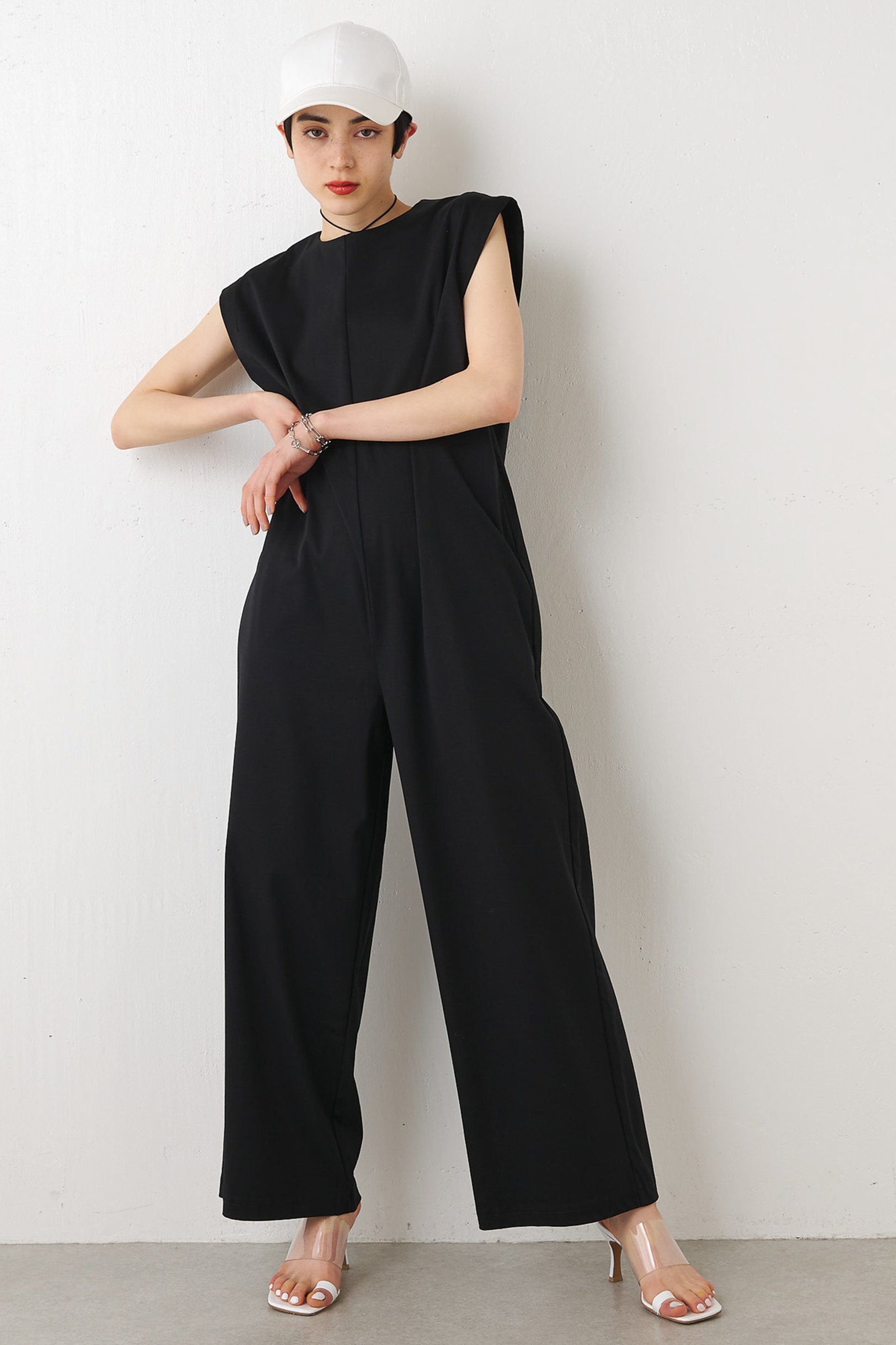 【ウィムガゼット/Whim Gazette】の【THE PAUSE】ショルダータックジャンプスーツ 人気、トレンドファッション・服の通販 founy(ファニー) 　ファッション　Fashion　レディースファッション　WOMEN　カットソー　Cut And Sew　グラデーション　Gradation　ショルダー　Shoulder　スーツ　Suit　リラックス　Relax　ワーク　Work　ヴィンテージ　Vintage　エレガント 上品　Elegant　夏　Summer　other-3|ID: prp329100003220799 ipo3291000000031270866