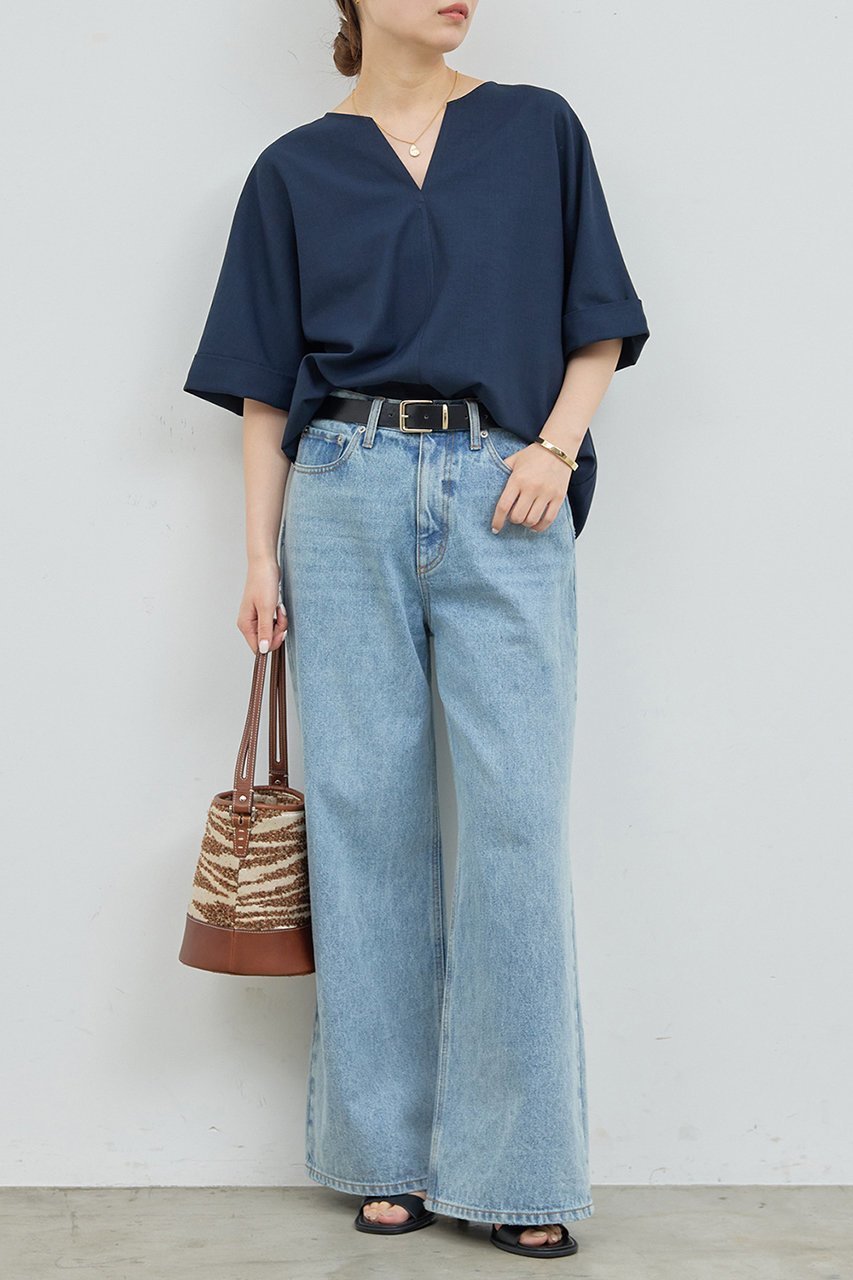 【ガリャルダガランテ/GALLARDAGALANTE】のスキッパーブラウス 人気、トレンドファッション・服の通販 founy(ファニー) 　ファッション　Fashion　レディースファッション　WOMEN　トップス・カットソー　Tops/Tshirt　シャツ/ブラウス　Shirts/Blouses　ショート　Short　スキッパー　Skipper　スリーブ　Sleeve　デニム　Denim　ハーフ　Half　ビジネス 仕事 通勤　Business　夏　Summer　NEW・新作・新着・新入荷　New Arrivals　秋　Autumn/Fall　other-2|ID: prp329100003220833 ipo3291000000031961356