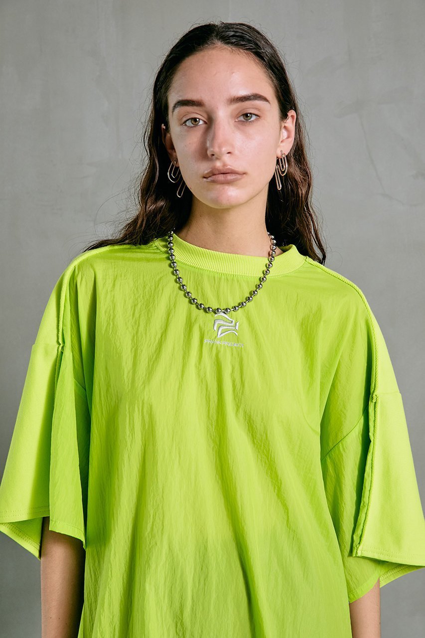 【プランク プロジェクト/PRANK PROJECT】のオーバーサイズコンビネーショントップ / Oversized Combination Top 人気、トレンドファッション・服の通販 founy(ファニー) ファッション Fashion レディースファッション Fashion for Women トップス・カットソー Cut & Sew Tops シャツ・ブラウス・オフィスカジュアル Elegant Blouses & Button-Ups ロングTシャツ・Tシャツ Longline T-Shirts & Tees カットソー・ベーシックTシャツ Cut-and-Sewn Tops / Stretch Tees & Basics おすすめ Recommended / Our Picks コンビ Combo, Combination Style ショート Short, Short Length スポーティ Sporty, Casual Athletic スリーブ Sleeve, Long Sleeve / Short Sleeve タフタ Taffeta, Structured Fabric フロント Front, Front Design ワンポイント One Point, Statement Accent other-7|ID: prp329100003248071 ipo3291000000032853213