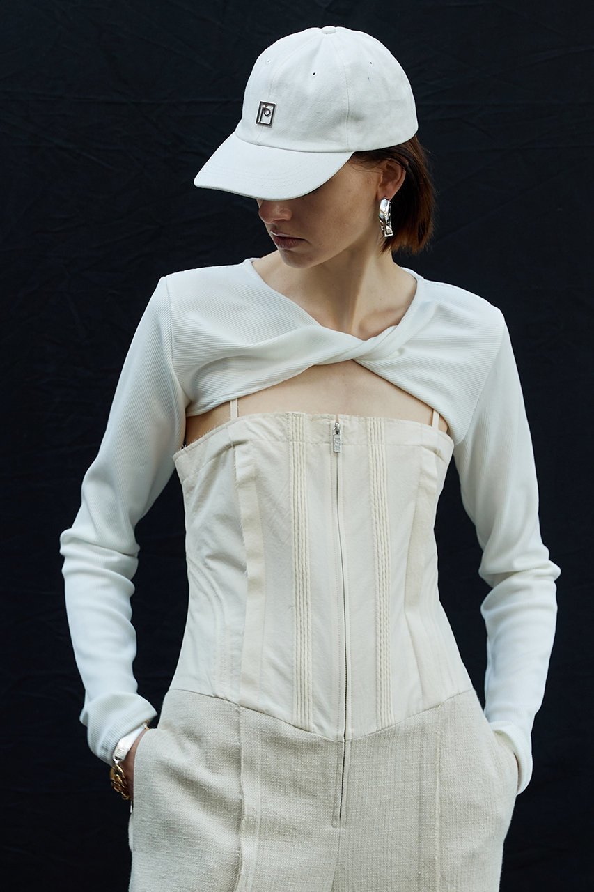 【プランク プロジェクト/PRANK PROJECT】のツイストボレロトップ / Twisted Bolero Top 人気、トレンドファッション・服の通販 founy(ファニー) 　ファッション　Fashion　レディースファッション　Fashion for Women　アウター　Coat / Outerwear Collection　ボレロ・ショート丈ジャケット / ドレス羽織りに　Boleros & Short Jackets　トップス・カットソー　Cut & Sew Tops　シャツ・ブラウス・オフィスカジュアル　Elegant Blouses & Button-Ups　ロングTシャツ・Tシャツ　Longline T-Shirts & Tees　カットソー・ベーシックTシャツ　Cut-and-Sewn Tops / Stretch Tees & Basics　アシンメトリー　Asymmetrical Style　キャミ　Camisole, Cami Top　スリーブ　Sleeve, Long Sleeve / Short Sleeve　タンク　Tank Top, Sleeveless Top　ツイスト　Tweed, Tweed Fabric　フィット　Fit, Slim Fit　フロント　Front, Front Design　プレート　Plate, Dish　ボレロ　Bolero, Short Cardigan　メタル　Metal, Metal Parts　ロング　Long, Long-Length　夏　Summer　other-6|ID: prp329100003248073 ipo3291000000035736724