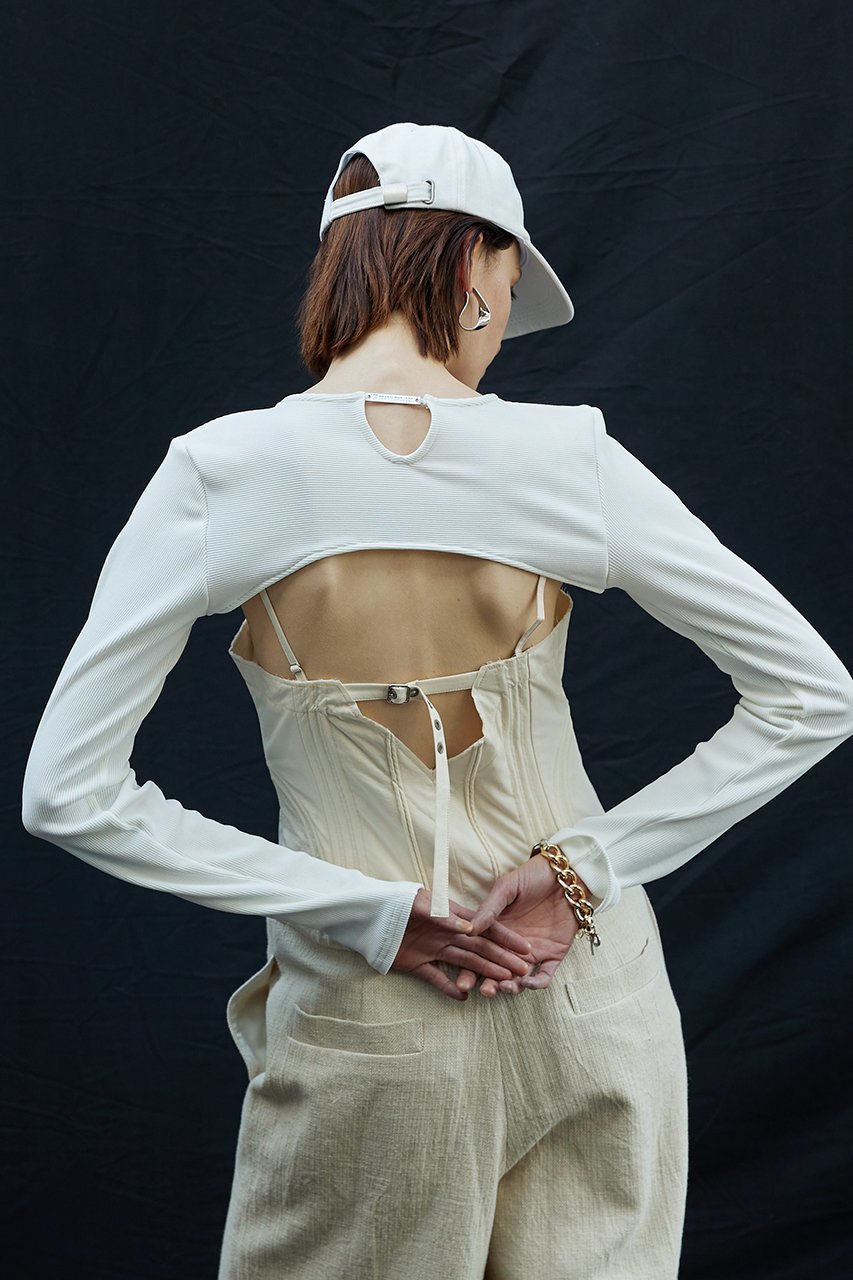 【プランク プロジェクト/PRANK PROJECT】のツイストボレロトップ / Twisted Bolero Top 人気、トレンドファッション・服の通販 founy(ファニー) 　ファッション　Fashion　レディースファッション　Fashion for Women　アウター　Coat / Outerwear Collection　ボレロ・ショート丈ジャケット / ドレス羽織りに　Boleros & Short Jackets　トップス・カットソー　Cut & Sew Tops　シャツ・ブラウス・オフィスカジュアル　Elegant Blouses & Button-Ups　ロングTシャツ・Tシャツ　Longline T-Shirts & Tees　カットソー・ベーシックTシャツ　Cut-and-Sewn Tops / Stretch Tees & Basics　アシンメトリー　Asymmetrical Style　キャミ　Camisole, Cami Top　スリーブ　Sleeve, Long Sleeve / Short Sleeve　タンク　Tank Top, Sleeveless Top　ツイスト　Tweed, Tweed Fabric　フィット　Fit, Slim Fit　フロント　Front, Front Design　プレート　Plate, Dish　ボレロ　Bolero, Short Cardigan　メタル　Metal, Metal Parts　ロング　Long, Long-Length　夏　Summer　other-7|ID: prp329100003248073 ipo3291000000035736725