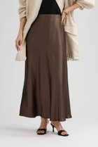 【カオス/Chaos】のリベールサテンロングスカート 人気、トレンドファッション・服の通販 founy(ファニー) ファッション Fashion レディースファッション Fashion for Women スカート Skirts ロングスカート Long Skirts / Maxi & Midi Skirts おすすめ Recommended / Our Picks ジャケット Jacket, Outerwear バイアス Bias, Diagonal Cut ロング Long, Long-Length thumbnail ダークオリーブ|ID: prp329100003260281 ipo3291000000036371330