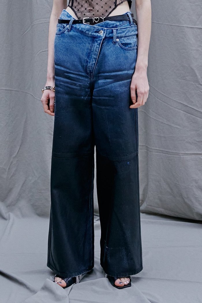 【プランク プロジェクト/PRANK PROJECT】のスプレーワイドデニム / Spray Wide Denim インテリア・キッズ・メンズ・レディースファッション・服の通販 founy(ファニー) https://founy.com/ ファッション Fashion レディースファッション Fashion for Women パンツ Pants & Trousers デニムパンツ・ジーンズ・美脚デニム Denim Jeans & Pants おすすめ Recommended / Our Picks アシンメトリー Asymmetrical Style グラデーション Gradient, Ombre デニム Denim, Jeans Material |ID: prp329100003269111 ipo3291000000032830554