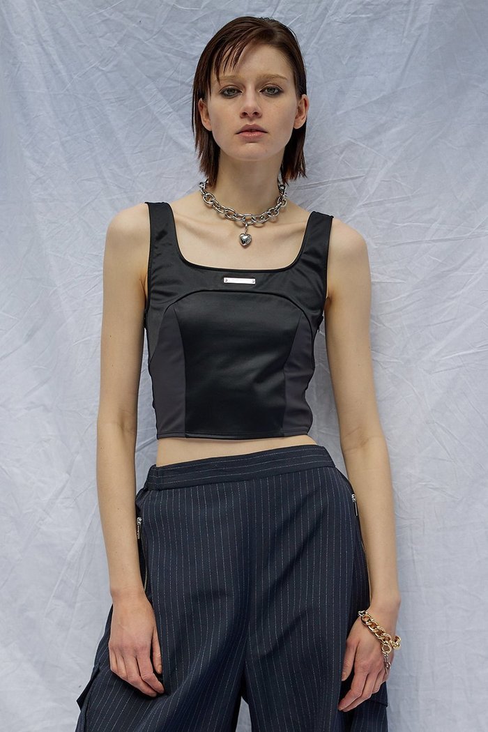 【プランク プロジェクト/PRANK PROJECT】のサテンコンビクロップドトップ / Satin Combi Cropped Top インテリア・キッズ・メンズ・レディースファッション・服の通販 founy(ファニー) https://founy.com/ ファッション Fashion レディースファッション WOMEN トップス・カットソー Tops/Tshirt キャミソール / ノースリーブ No Sleeves シャツ/ブラウス Shirts/Blouses ロング / Tシャツ T-Shirts カットソー Cut and Sewn キャミソール Camisole サテン Satin シアー Sheer シンプル Simple タンク Tank ドッキング Docking フロント Front ボトム Bottom メッシュ Mesh |ID: prp329100003271529 ipo3291000000021899602