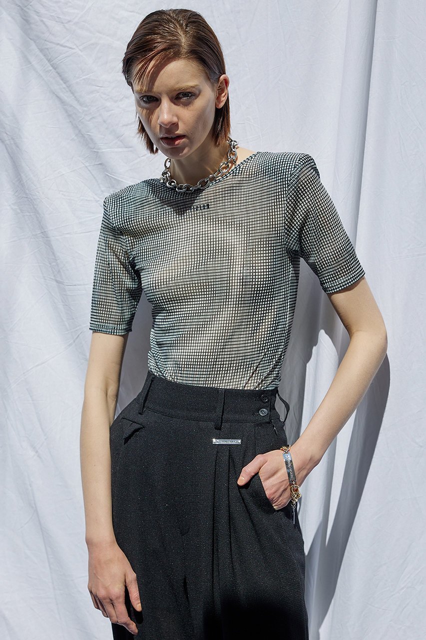 【プランク プロジェクト/PRANK PROJECT】のモアレプリントチュールボディスーツ / Moire Printed Tulle Bodysuit 人気、トレンドファッション・服の通販 founy(ファニー) ファッション Fashion レディースファッション Fashion for Women トップス・カットソー Cut & Sew Tops シャツ・ブラウス・オフィスカジュアル Elegant Blouses & Button-Ups ロングTシャツ・Tシャツ Longline T-Shirts & Tees カットソー・ベーシックTシャツ Cut-and-Sewn Tops / Stretch Tees & Basics カッティング Cutting Detail ショルダー Shoulder, Shoulder Strap ショート Short, Short Length シンプル Simple, Minimal スリーブ Sleeve, Long Sleeve / Short Sleeve スーツ Suit, Formalwear フロント Front, Front Design プリント Print, Printed Pattern other-7|ID: prp329100003271534 ipo3291000000032850755