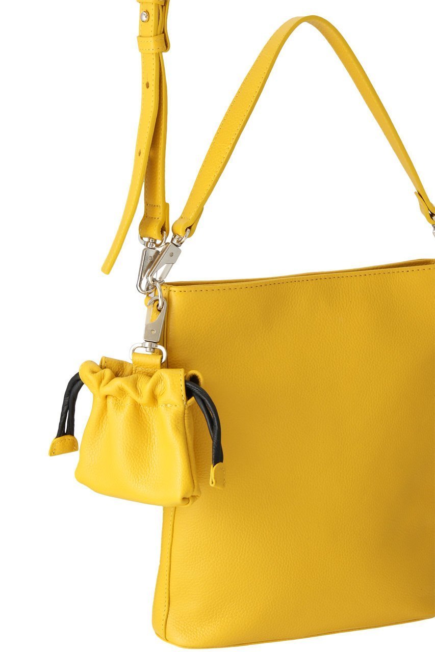 【メゾンスペシャル/MAISON SPECIAL】の【UNISEX】巾着チャーム付きレザー2WAYミニショルダーバッグ 人気、トレンドファッション・服の通販 founy(ファニー) 　ファッション　Fashion　レディースファッション　Fashion for Women　バッグ　Bags　ユニセックス　Unisex, Genderless　ショルダー　Shoulder, Shoulder Strap　チャーム　Charm, Pendant　ポケット　Pocket, Pocket Detail　巾着　Drawstring Bag, Kinchaku　other-4|ID: prp329100003283665 ipo3291000000035981511