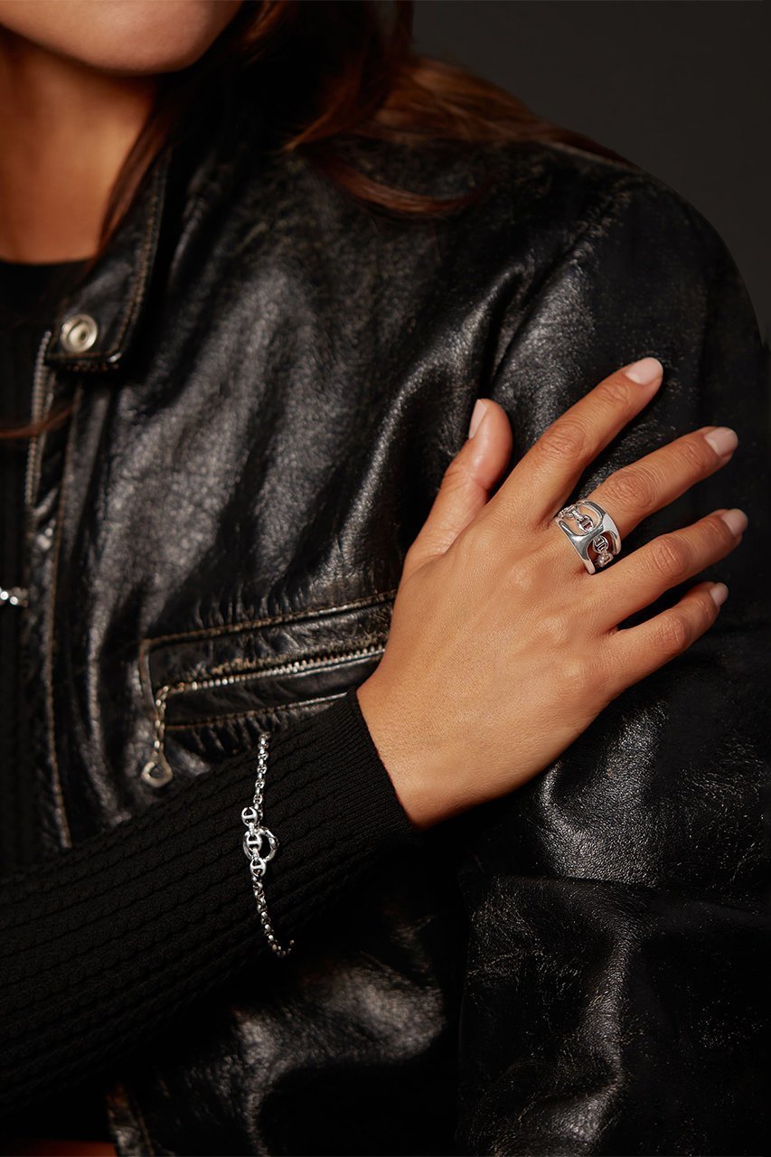 【ホーセンブース/HOORSENBUHS】の【UNISEX】MICRO ブレスレット 人気、トレンドファッション・服の通販 founy(ファニー) 　ファッション　Fashion　レディースファッション　Fashion for Women　ジュエリー　Jewelry　チェーン＆カフブレスレット　Cuff & Chain Bracelets　バングル・カフブレスレット　Bangles & Cuff Bracelets　ユニセックス　Unisex, Genderless　ダイヤモンド　Diamond, Brilliant Cut　ブレスレット　Bracelet, Wristband　モチーフ　Motif, Design Theme　other-2|ID: prp329100003285655 ipo3291000000035756921