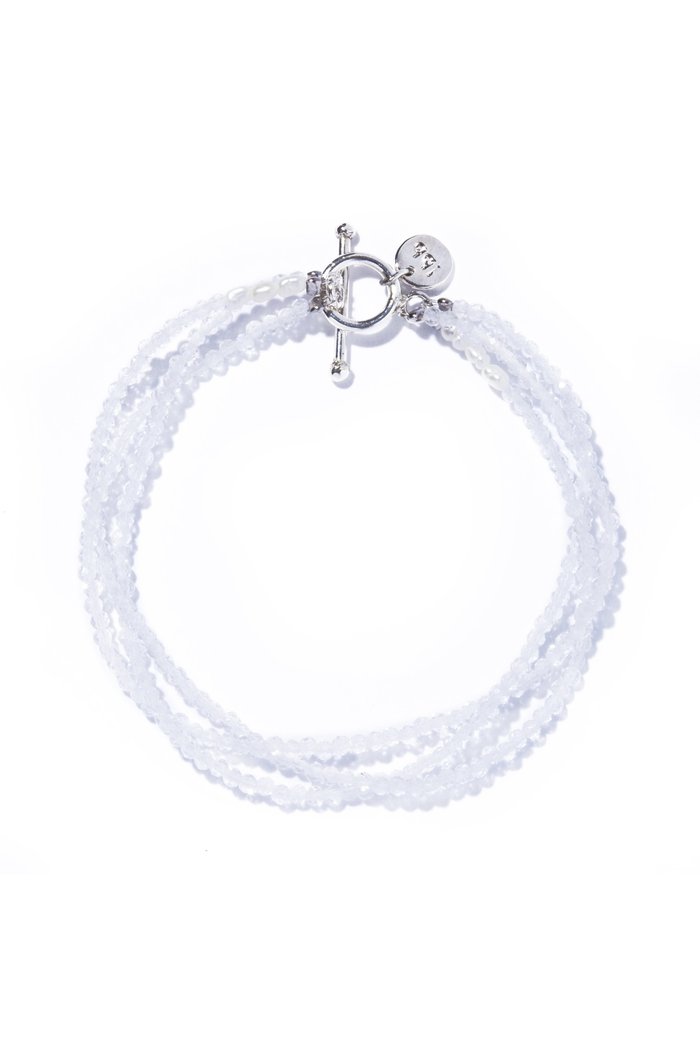 【ルボンボン/les bonbon】のcrystal emotion ブレスレット インテリア・キッズ・メンズ・レディースファッション・服の通販 founy(ファニー) https://founy.com/ ファッション Fashion レディースファッション Fashion for Women ジュエリー Jewelry チェーン＆カフブレスレット Cuff & Chain Bracelets バングル・カフブレスレット Bangles & Cuff Bracelets ジュエリー Jewelry, Accessories ブレスレット Bracelet, Wristband モダン Modern, Contemporary エレガント 上品 Elegant |ID: prp329100003318520 ipo3291000000035761074