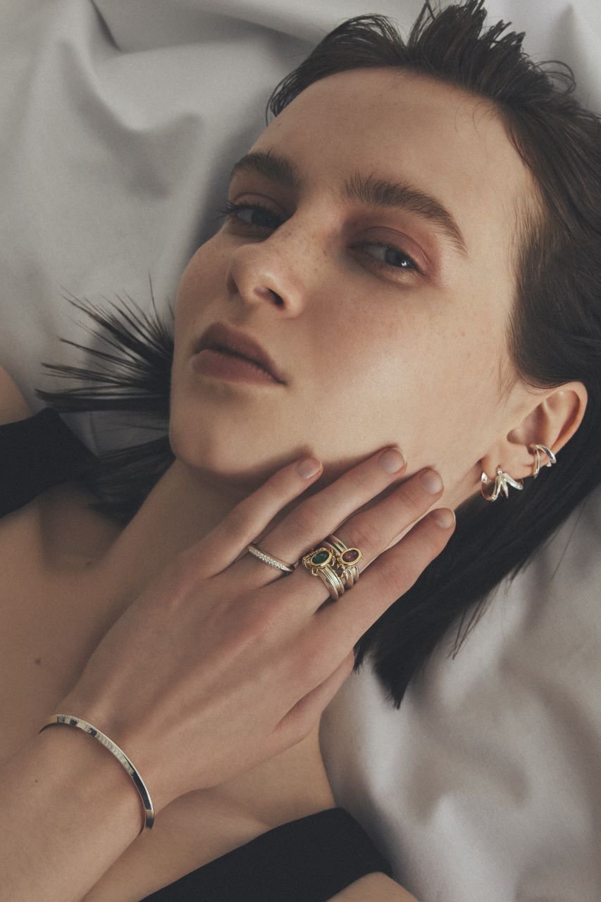 【エネイ/ENEY】のMEBUKI ピアス 人気、トレンドファッション・服の通販 founy(ファニー) 　ファッション　Fashion　レディースファッション　Fashion for Women　ジュエリー　Jewelry　ファッションリング　Fashion Rings　イヤリング・フープ・ドロップタイプ　Hoop, Drop & Clip Earrings　アシンメトリー　Asymmetrical Style　イヤリング　Earrings　カッティング　Cutting Detail　コレクション　Collection, Seasonal Line　ダイヤモンド　Diamond, Brilliant Cut　フープ　Hoop, Hoop Earrings　other-4|ID: prp329100003345325 ipo3291000000035757774