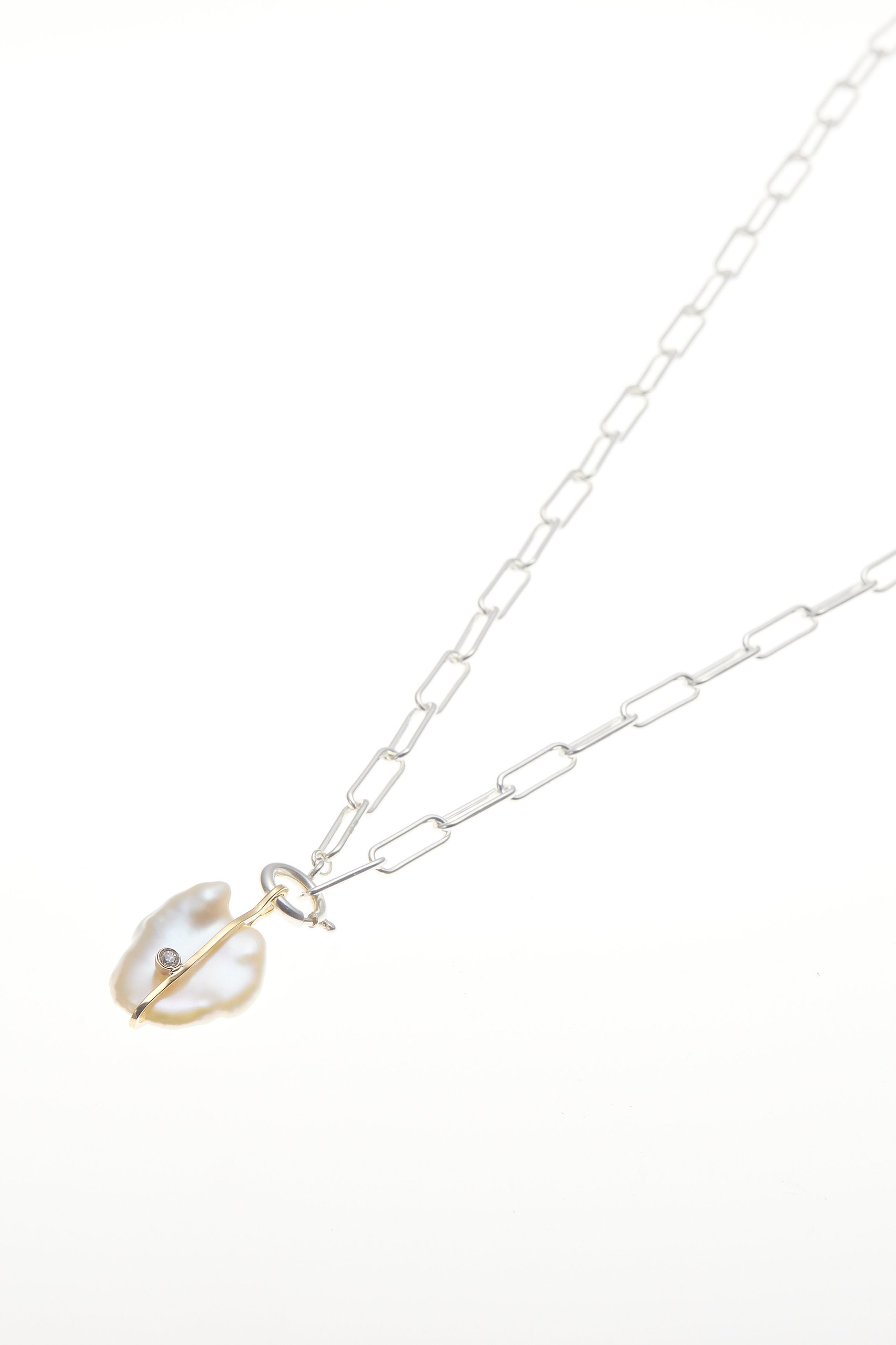 【エネイ/ENEY】のPETALS パールペンダントトップ 人気、トレンドファッション・服の通販 founy(ファニー) 　ファッション　Fashion　レディースファッション　Fashion for Women　ジュエリー　Jewelry　ダイヤモンド　Diamond, Brilliant Cut　チェーン　Chain, Chain Strap　チャーム　Charm, Pendant　パール　Pearl, Pearl Accent　other-4|ID: prp329100003345327 ipo3291000000035902929