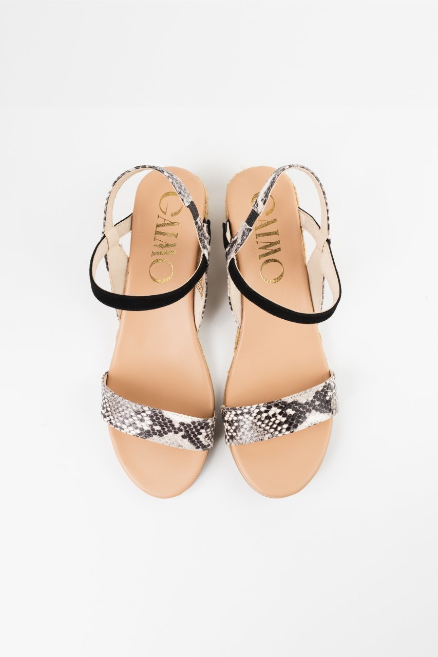 【エスメラルダ/Esmeralda】の【GAIMO】バイカラーストラップサンダル 人気、トレンドファッション・服の通販 founy(ファニー) 　ファッション　Fashion　レディースファッション　Fashion for Women　サンダル　Sandals, Summer Shoes　デニム　Denim, Jeans Material　夏　Summer　春　Spring　S/S・春夏　SS, Spring/Summer, Warm Season　other-2|ID: prp329100003345398 ipo3291000000035059653