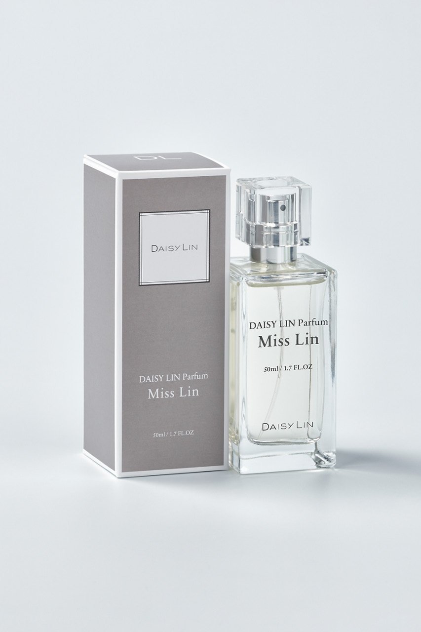【デイジーリン/DAISY LIN / GOODS】のDAISY LIN Parfum Miss Lin 50mL インテリア・キッズ・メンズ・レディースファッション・服の通販 founy(ファニー) 　エレガント 上品　Elegant　シンプル　Simple, Minimal　ラグジュアリー　Luxury, Elegant　ギフト プレゼント　Gift / Present　ホーム・キャンプ・アウトドア・お取り寄せ　Home Living / Home & Lifestyle / Camping Gear / Outdoor Camping　ビューティー・ヘルス　Beauty & Health Essentials　MIss Lin|ID: prp329100003379810 ipo3291000000036119900