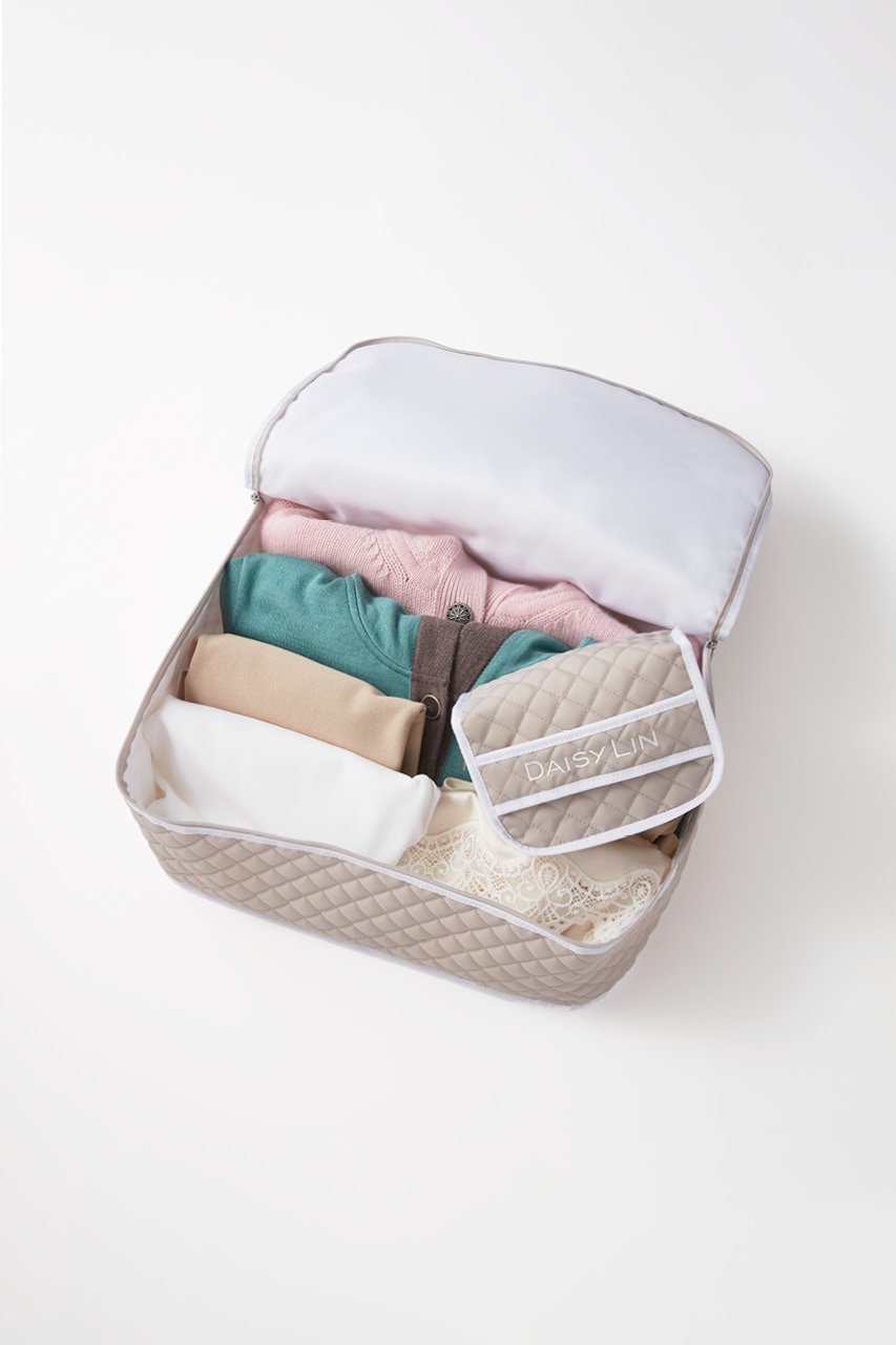 【デイジーリン/DAISY LIN】のDAISY Travel Container 人気、トレンドファッション・服の通販 founy(ファニー) 　ファッション　Fashion　レディースファッション　Fashion for Women　ポーチ&ミニバッグ　Pouches & Mini Bags　旅行　Travel　ウォッシャブル　Machine Washable　コンパクト　Compact, Small Size　スマート　Smart, Elegant　スーツケース キャリーケース　Suitcase / Carry Case　ポーチ　Pouch, Small Case　エレガント 上品　Elegant　人気　Popular, Best Seller　other-7|ID: prp329100003379819 ipo3291000000032859475