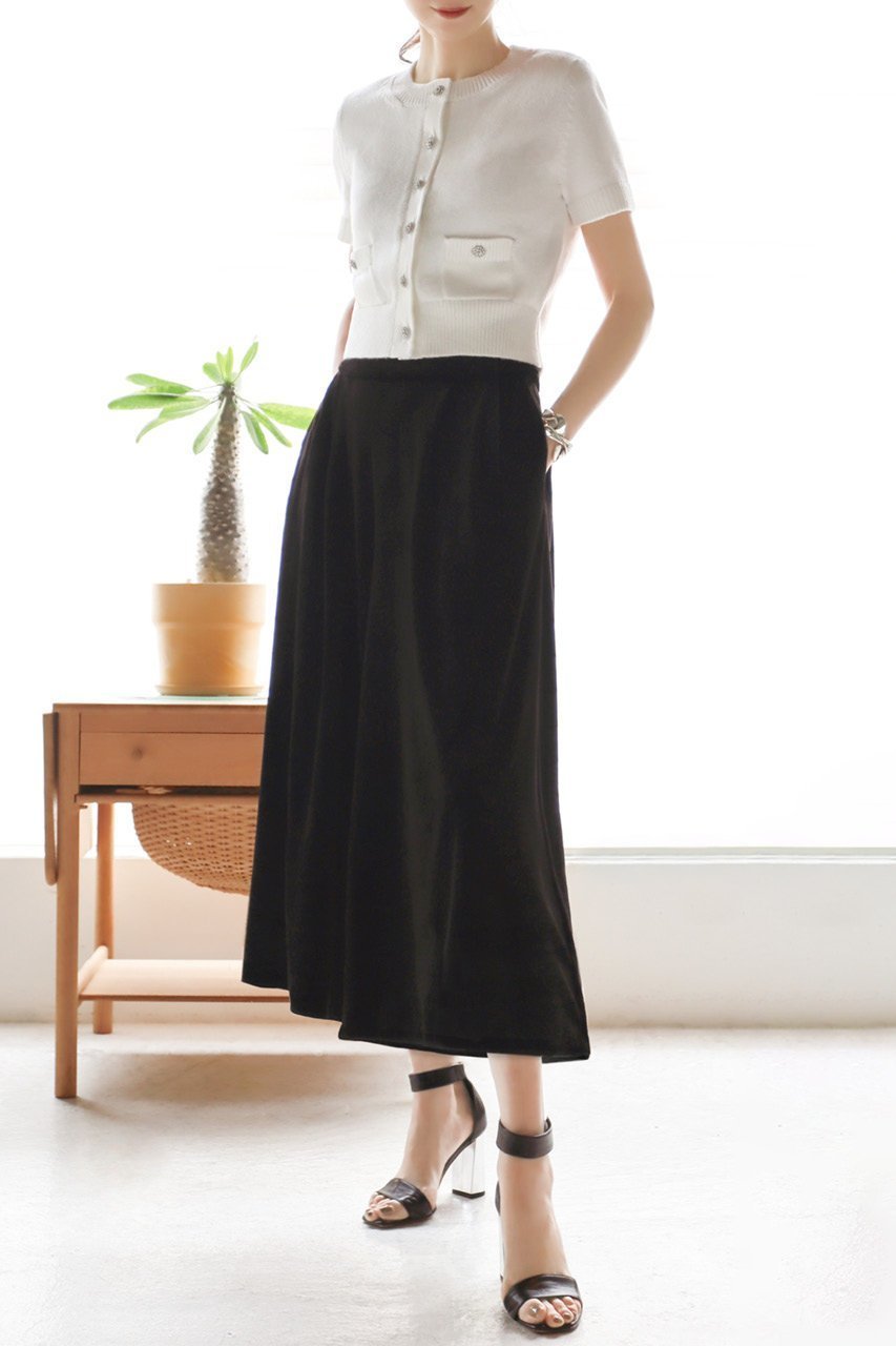 【デイジーリン/DAISY LIN】のCutie Hip Velour Pants 大人の最旬トレンドファッション＆コーディネート founy(ファウニー) 　ファッション　Fashion　レディースファッション　Fashion for Women　パンツ　Pants & Trousers　お家時間・ステイホーム　Stay Home / At Home　ウォッシャブル　Machine Washable　エレガント 上品　Elegant　シューズ　Shoes, Footwear　ショート　Short, Short Length　スニーカー　Sneakers, Trainers　ベロア　Velour, Soft Velvet　A/W・秋冬　Autumn/Winter　other-6|ID: prp329100003379842 ipo3291000000036831240