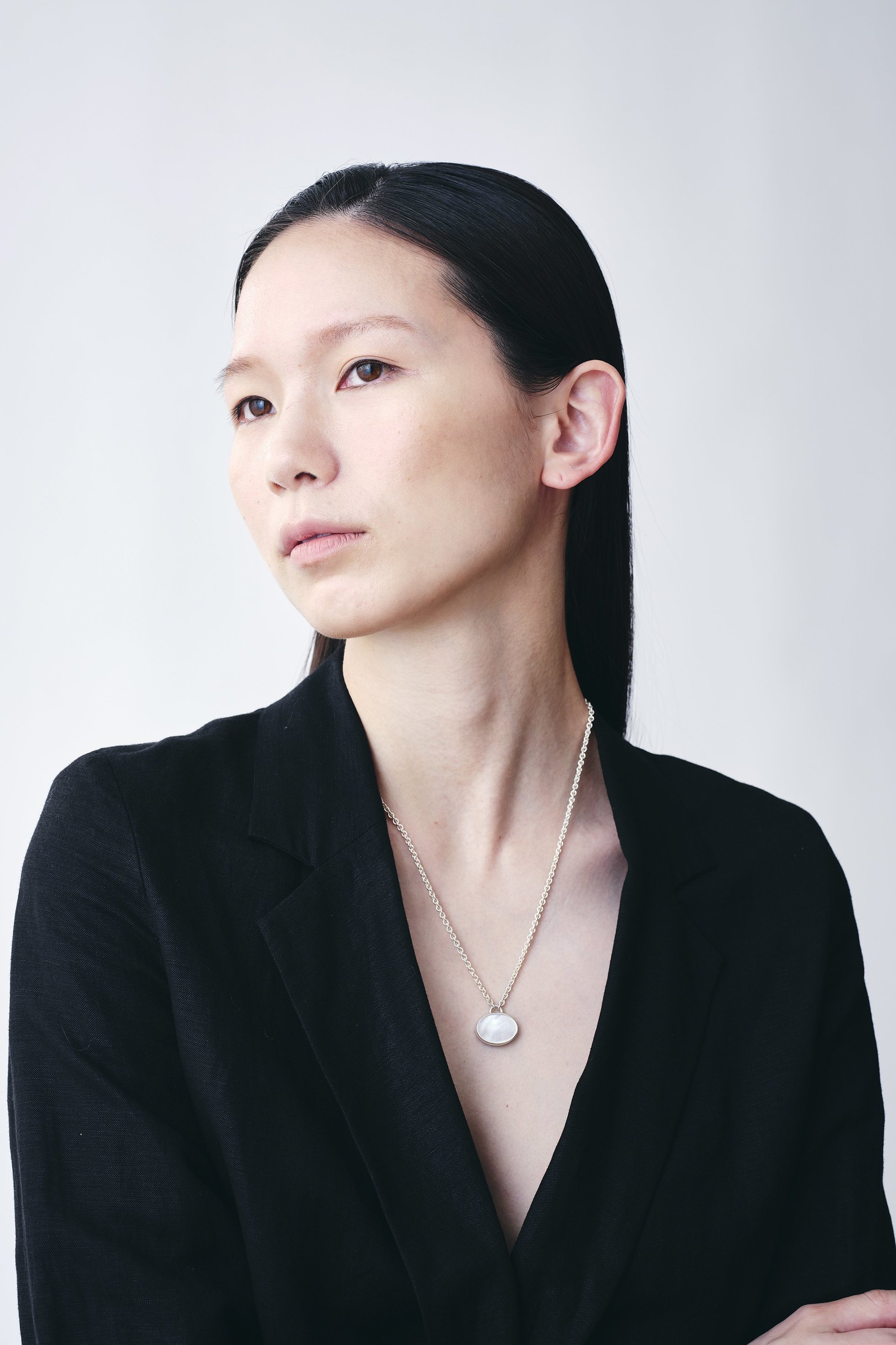 【プラウ/PLOW】のOval ネックレス(オニキス/白蝶貝リバーシブル) 人気、トレンドファッション・服の通販 founy(ファニー) 　ファッション　Fashion　レディースファッション　WOMEN　ジュエリー　Jewelry　ネックレス　Necklaces　スタイリッシュ　Stylish　ネックレス　Necklace　リバーシブル　Reversible　エレガント 上品　Elegant　other-2|ID: prp329100003384103 ipo3291000000031914065