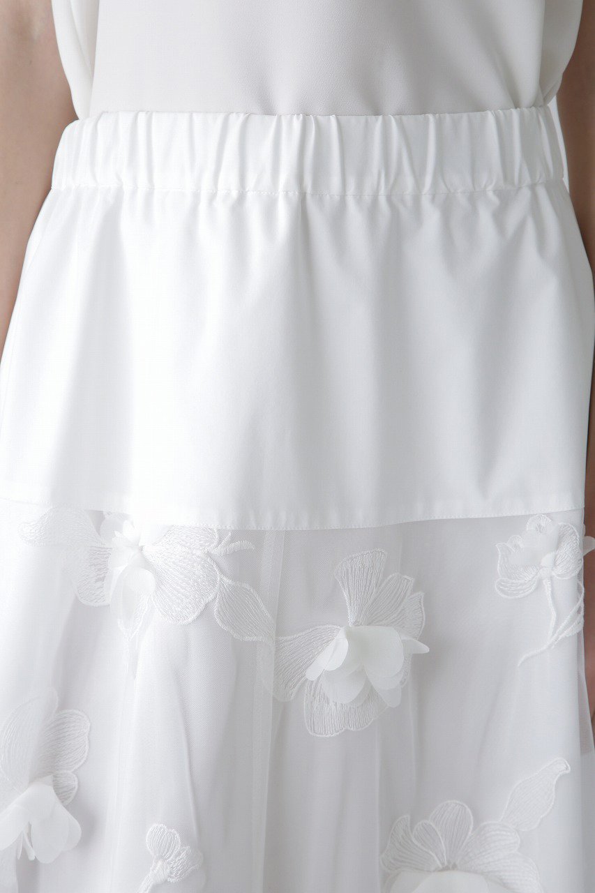 【アドーア/ADORE】の3Dレーススカート 人気、トレンドファッション・服の通販 founy(ファニー) 　ファッション　Fashion　レディースファッション　Fashion for Women　スカート　Skirts　ロングスカート　Long Skirts / Maxi & Midi Skirts　エレガント 上品　Elegant　フラワー　Flower, Floral　フレア　Flare, Flared　モチーフ　Motif, Design Theme　レース　Lace, Lace Fabric　ロング　Long, Long-Length　無地　Plain, Solid Color　other-2|ID: prp329100003392273 ipo3291000000036018045