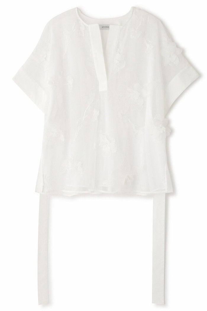 【アドーア/ADORE】の3Dレースブラウス インテリア・キッズ・メンズ・レディースファッション・服の通販 founy(ファニー) https://founy.com/ ファッション Fashion レディースファッション Fashion for Women トップス・カットソー Cut & Sew Tops シャツ・ブラウス・オフィスカジュアル Elegant Blouses & Button-Ups ショート Short, Short Length スリーブ Sleeve, Long Sleeve / Short Sleeve フラワー Flower, Floral モチーフ Motif, Design Theme レース Lace, Lace Fabric |ID: prp329100003392274 ipo3291000000036396710